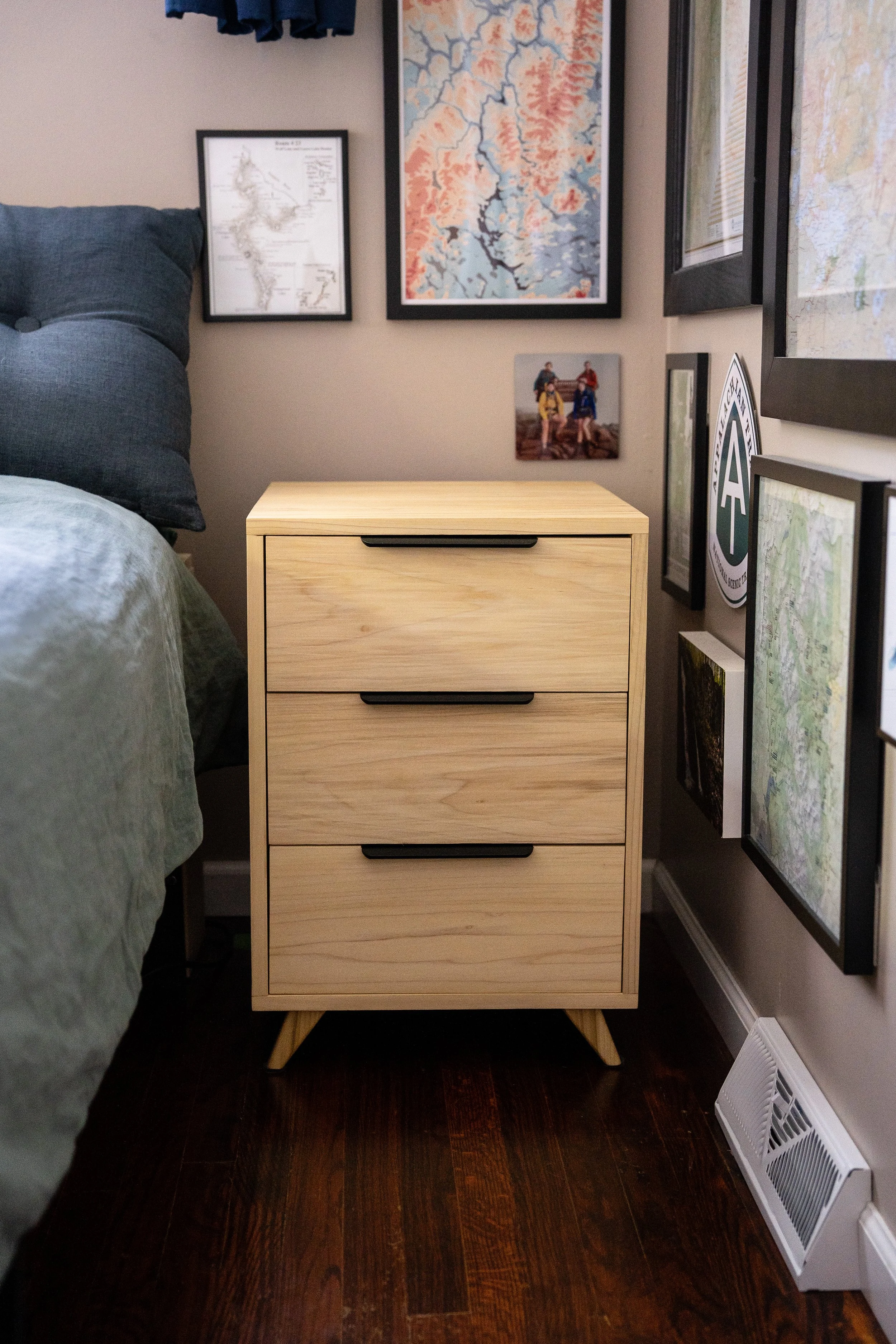 Jonkman-Side Table 1.jpg