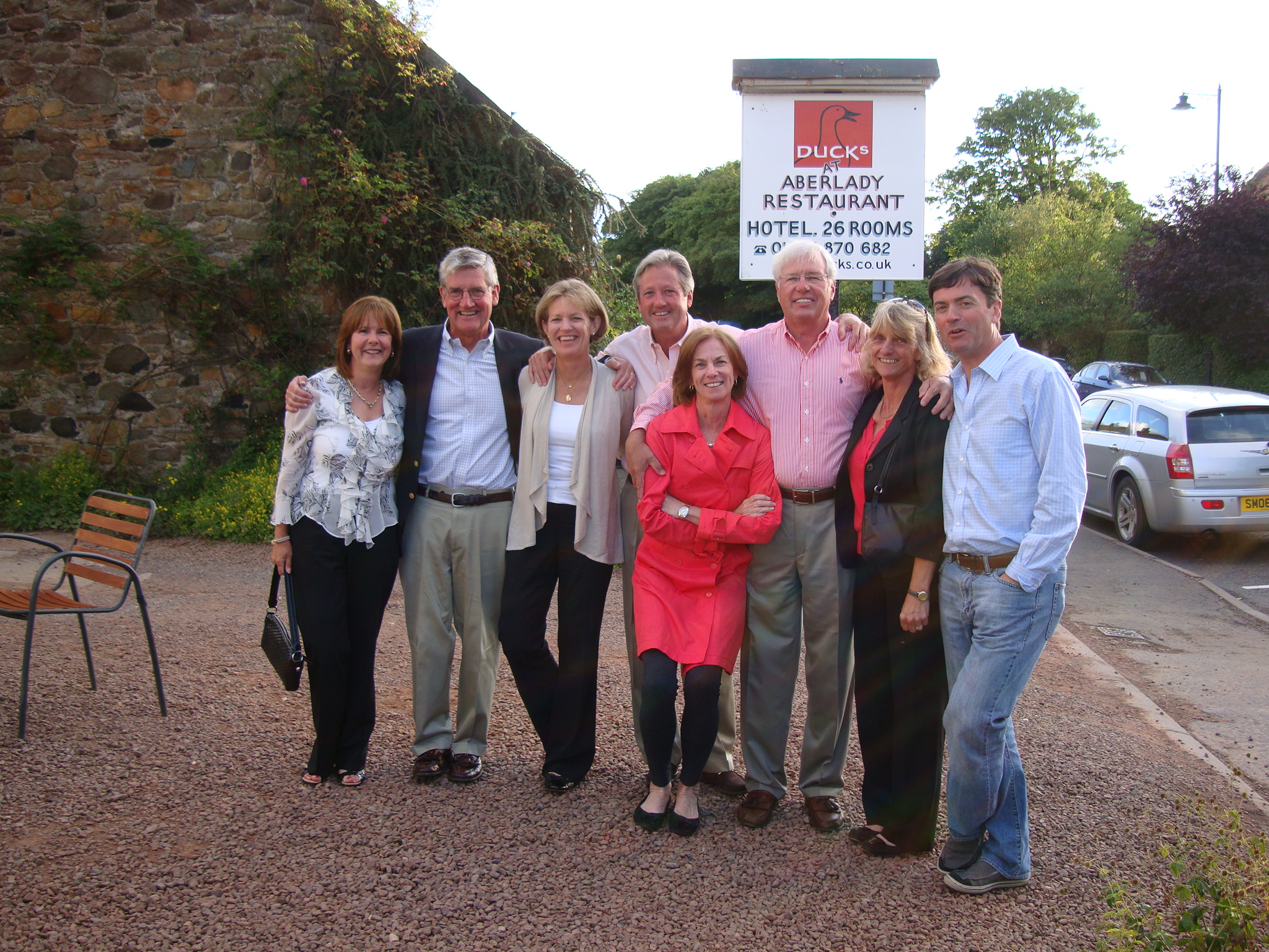 Trish, Steve, Susan, Clarke, Jeanne, Ed, Gill and me at Ducks.