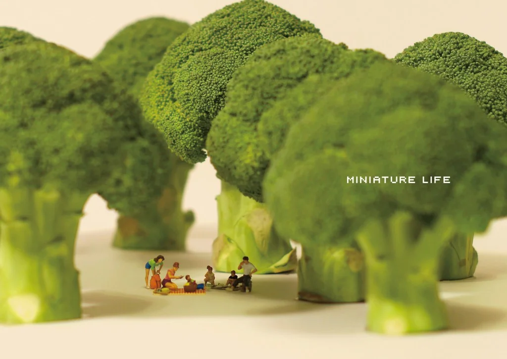miniature-life-1024x725.jpg
