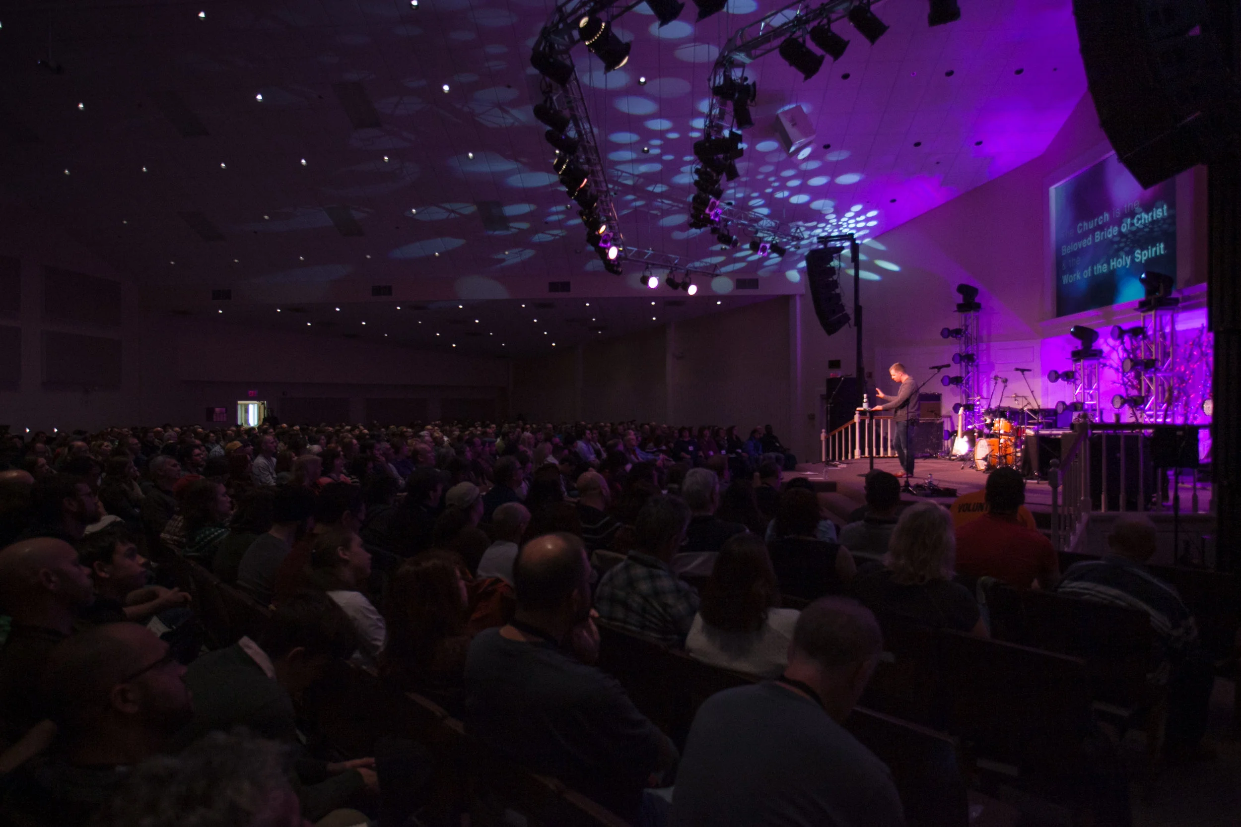 47M_SimplyWorship14_004.jpg