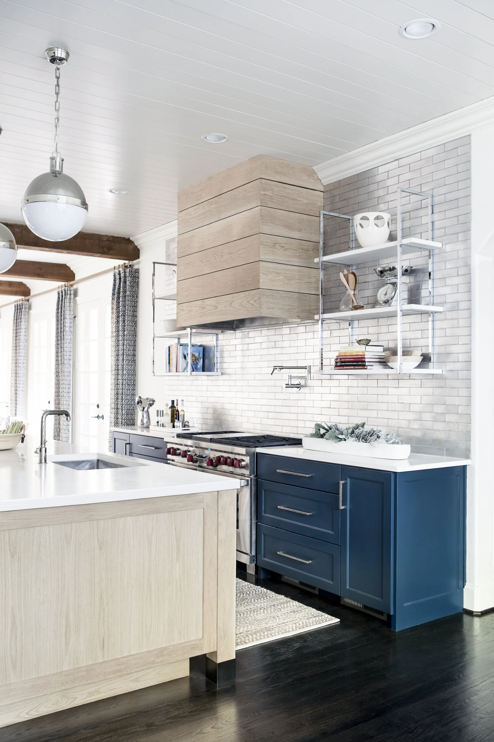 7623_Bryn_Mawr-Kitchen.jpg