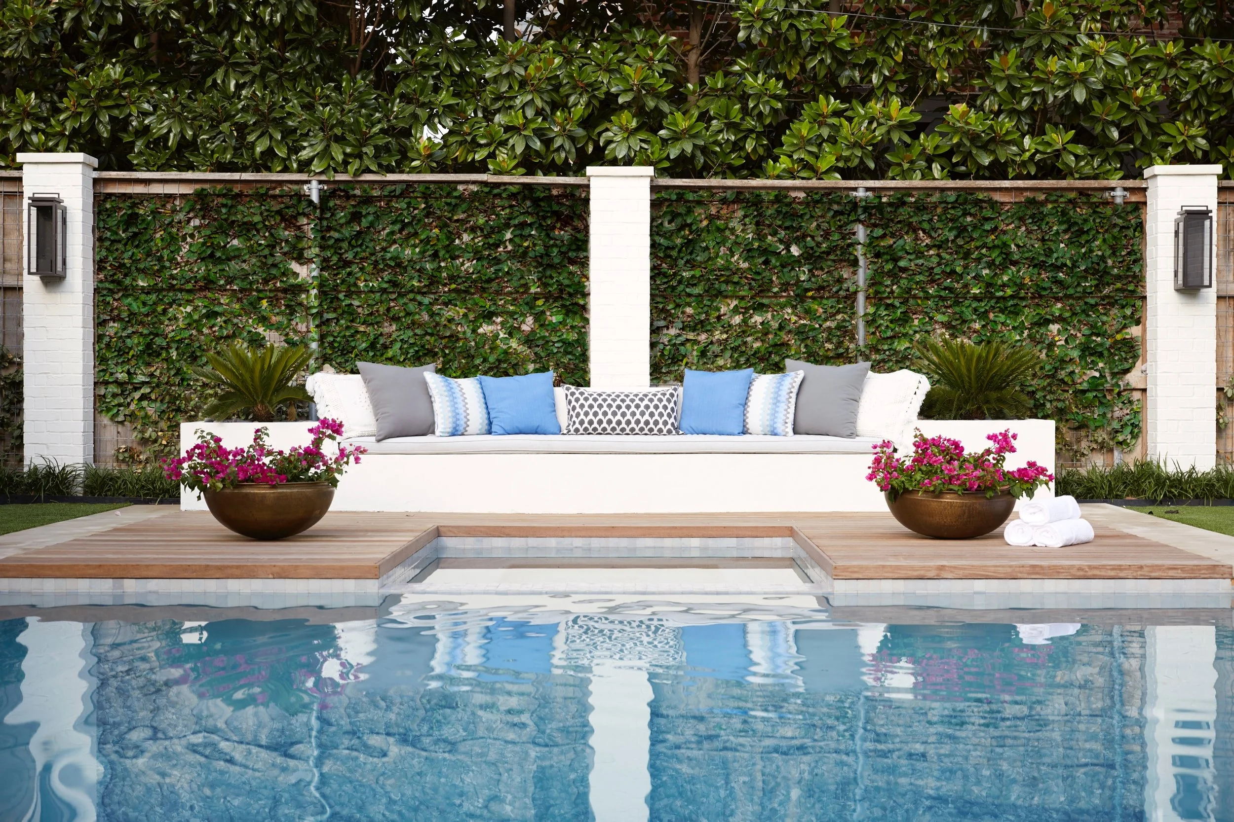 Tracy_H_Exteriors-005.jpg