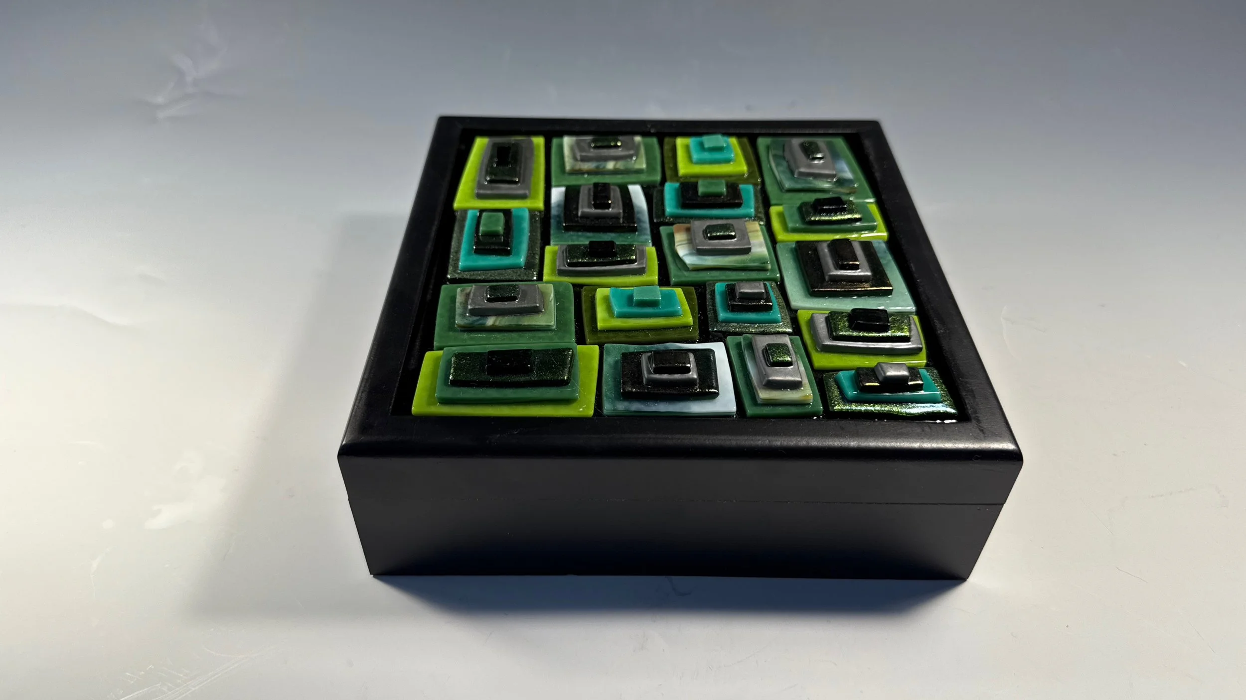 Large Green Stack Hinged Box