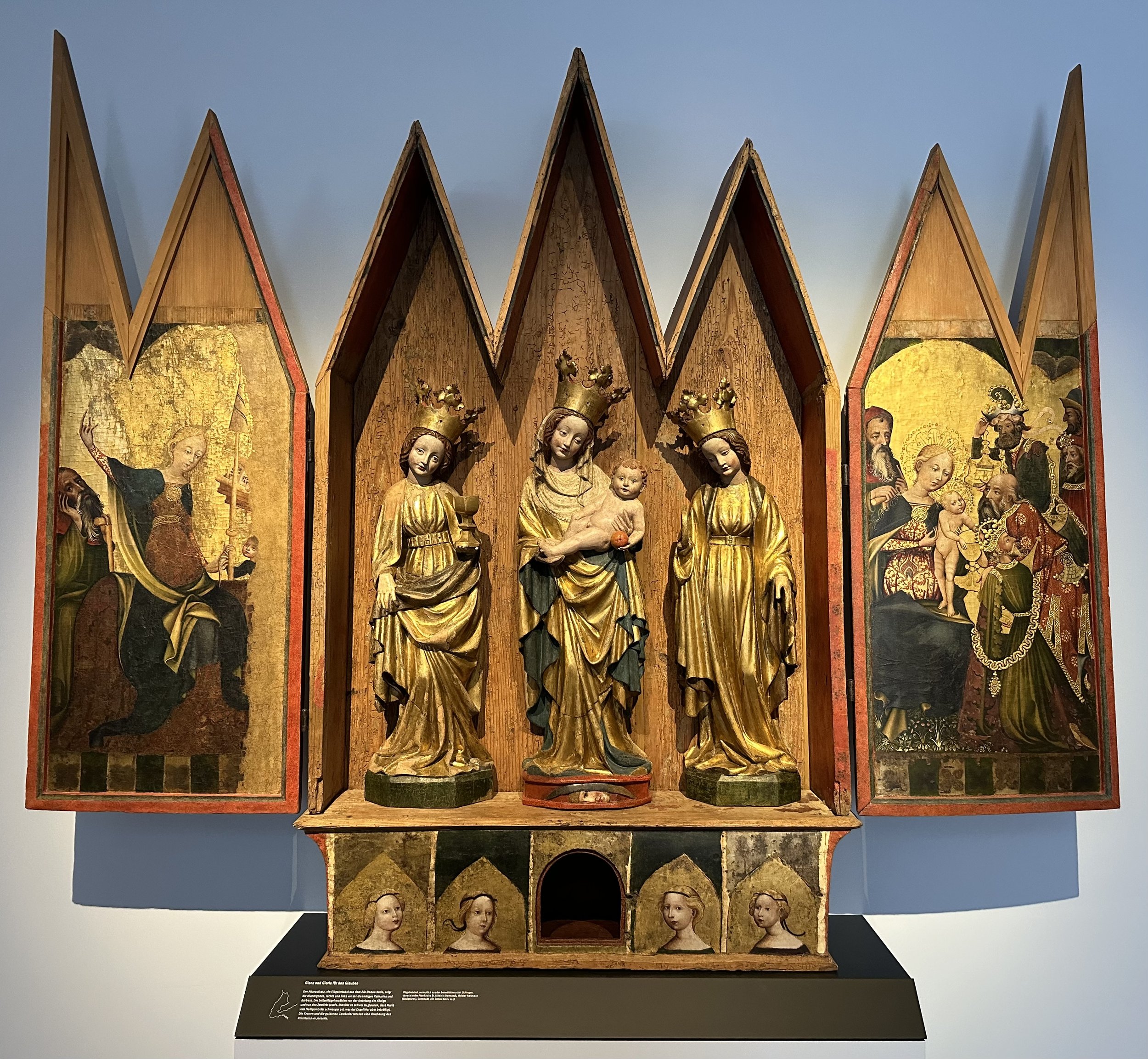 1417 Winged Reredos by Hartmann Landesmuseum Wurttemberg.jpeg