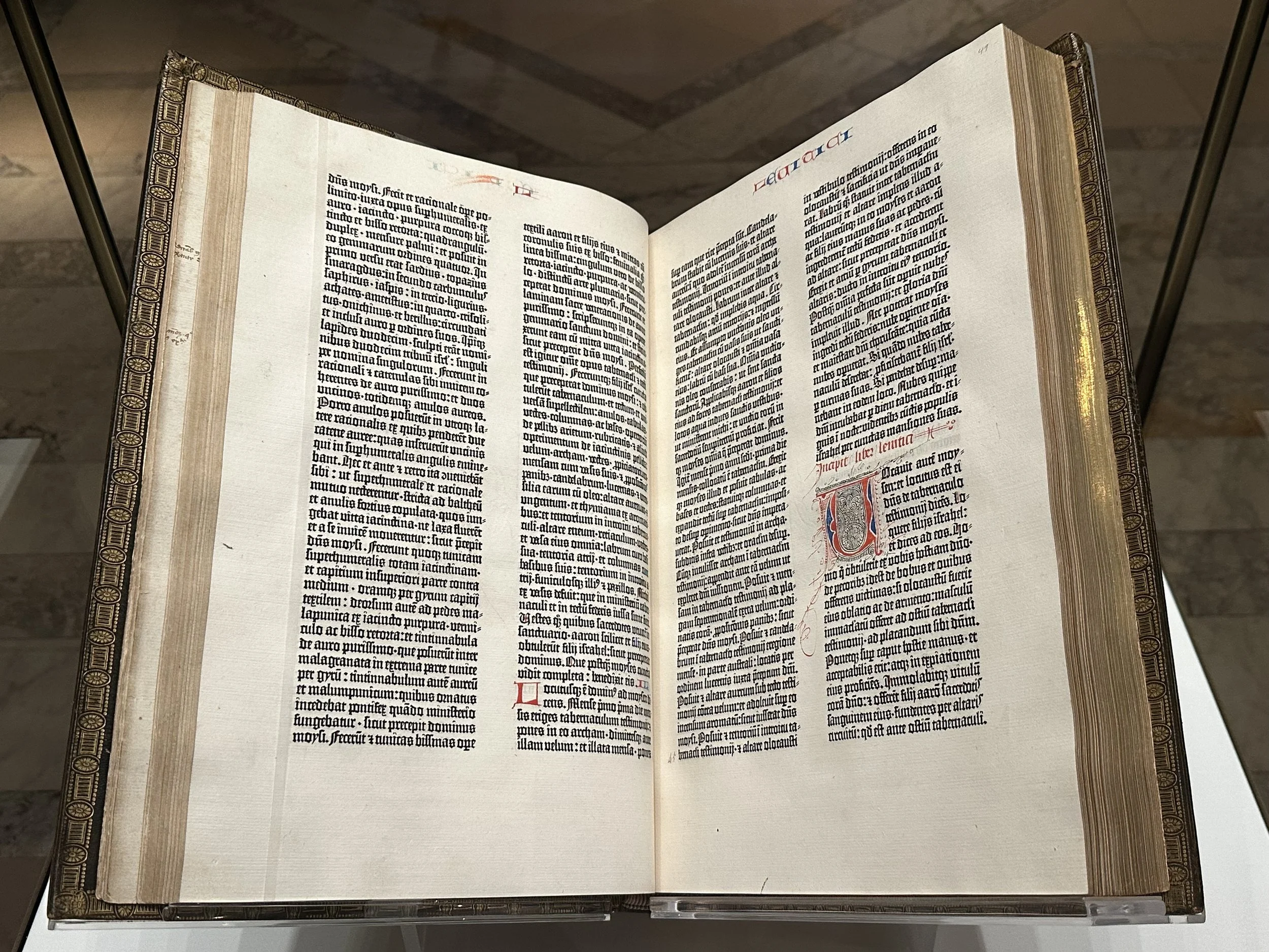 1455 Biblia Latina by Johannes Gutenberg NY Public Library Rare Books
