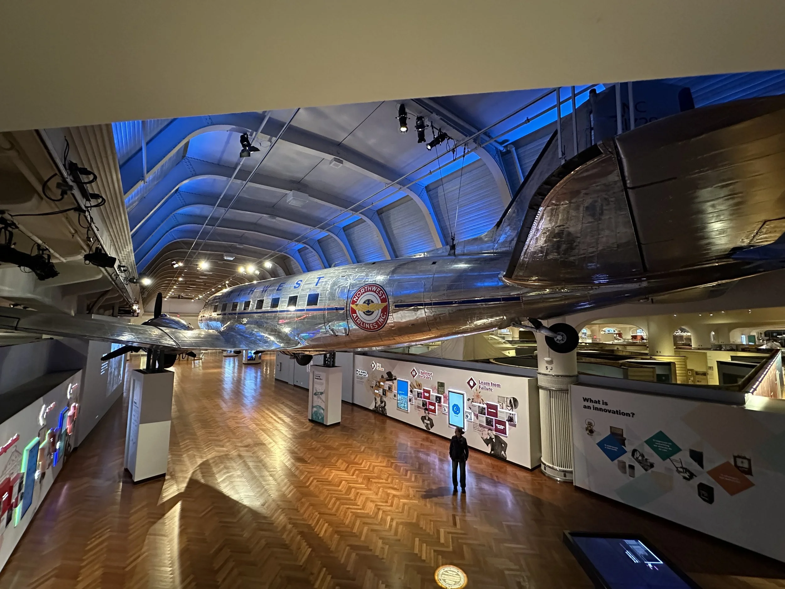 Douglas DC-3 Ford Museum