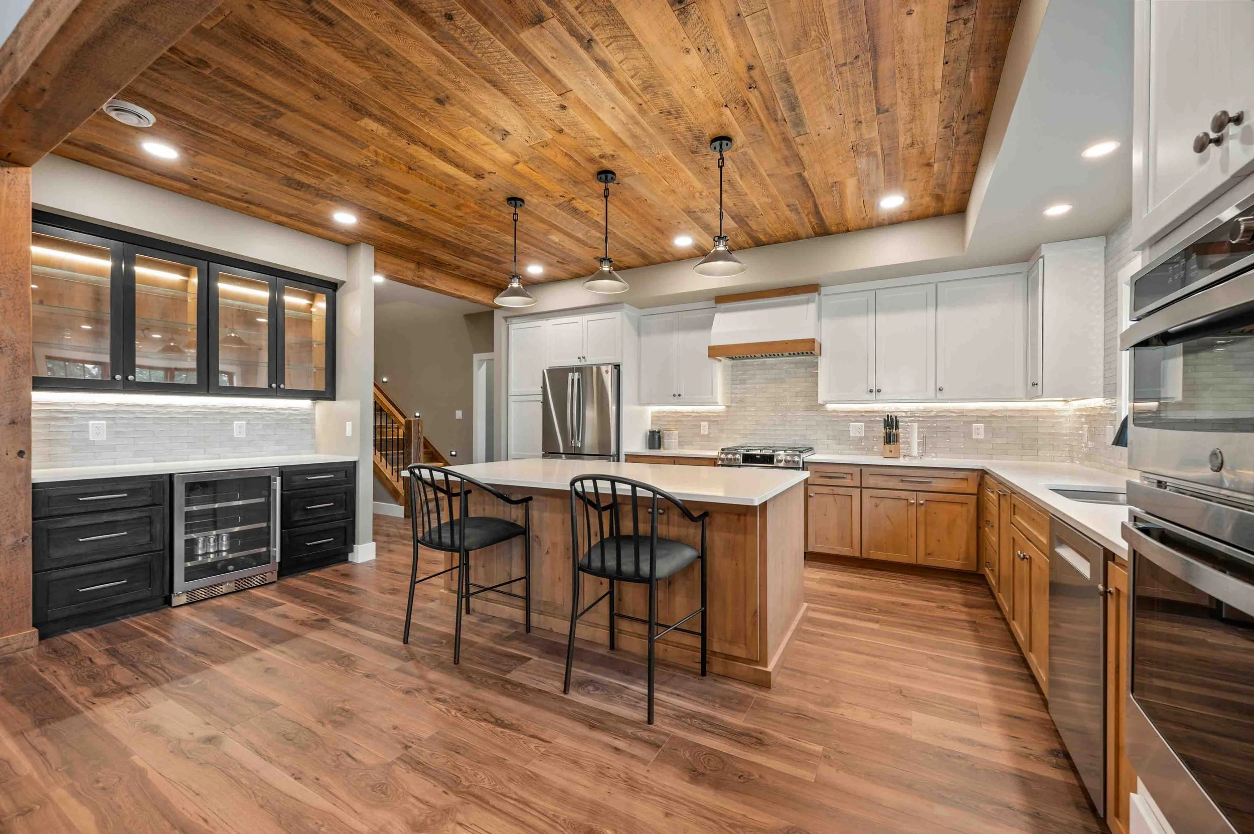 Kitchen 4 Showcase.jpg