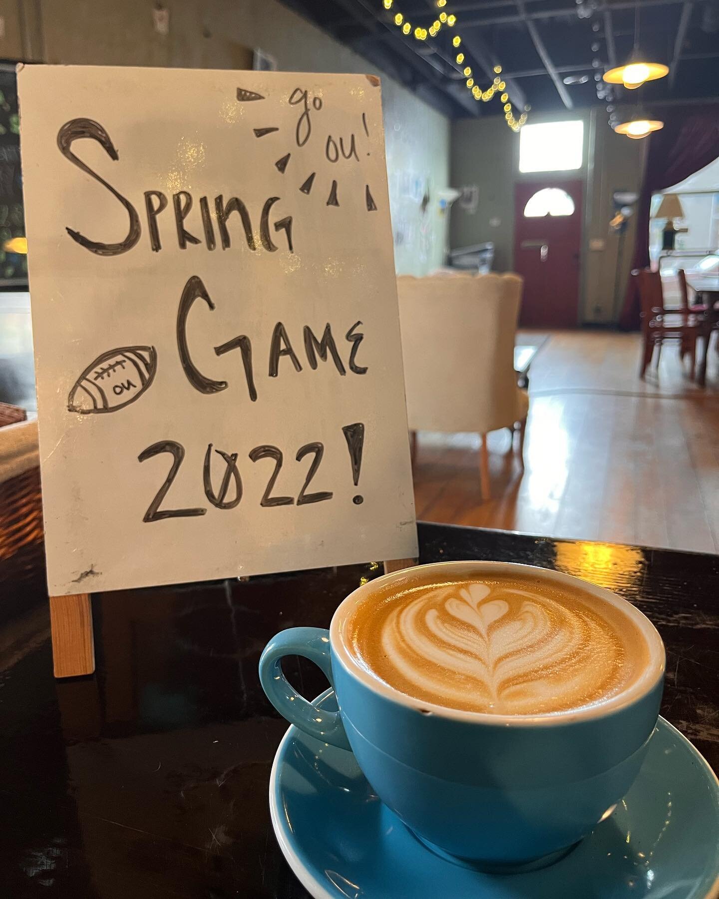 Stop by 2W on your way to the game today! We are staying open until 1, don&rsquo;t miss your chance to get a delicious latte while watching OU DOMINATE 🏈