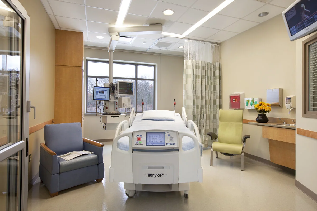 wmhs.a.int.patientroom.b copy.jpg