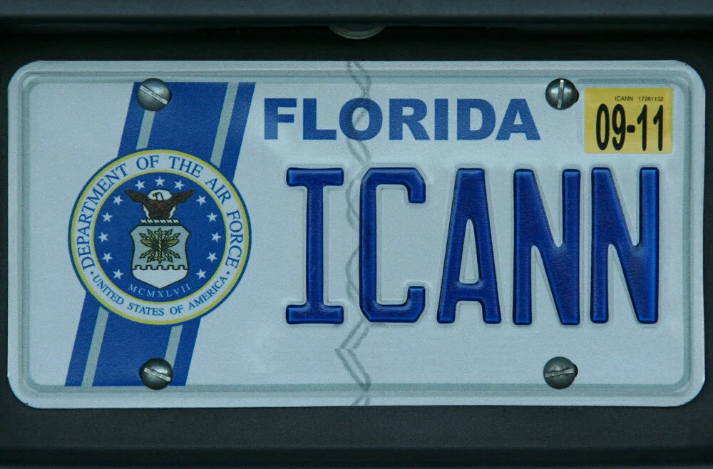 icann-plate.jpg