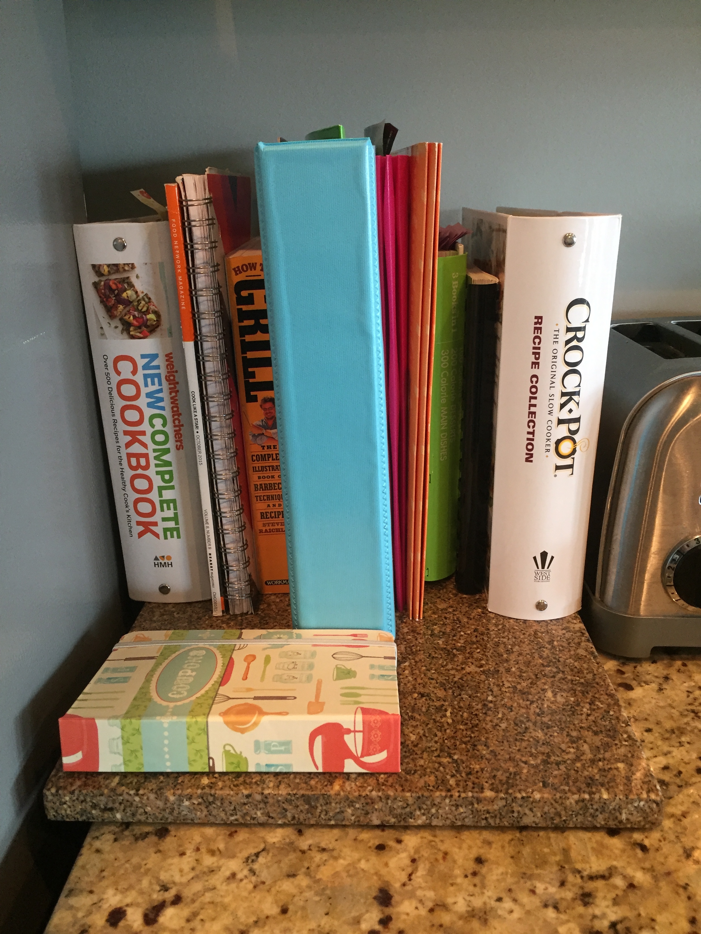 Folders and coupon organizers to keep counter clutter free