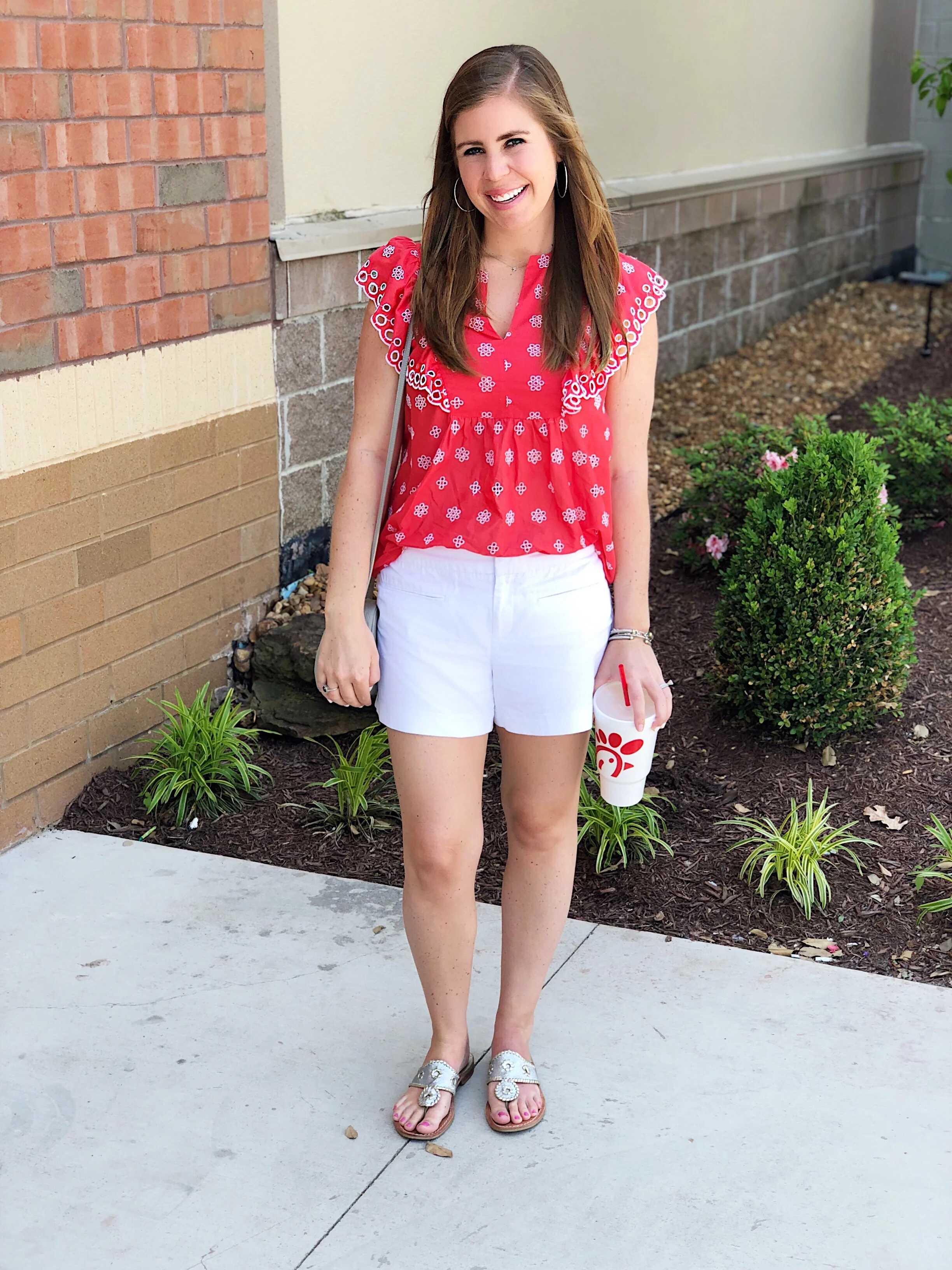 Facetune_09-05-2018-15-24-43 3.jpg