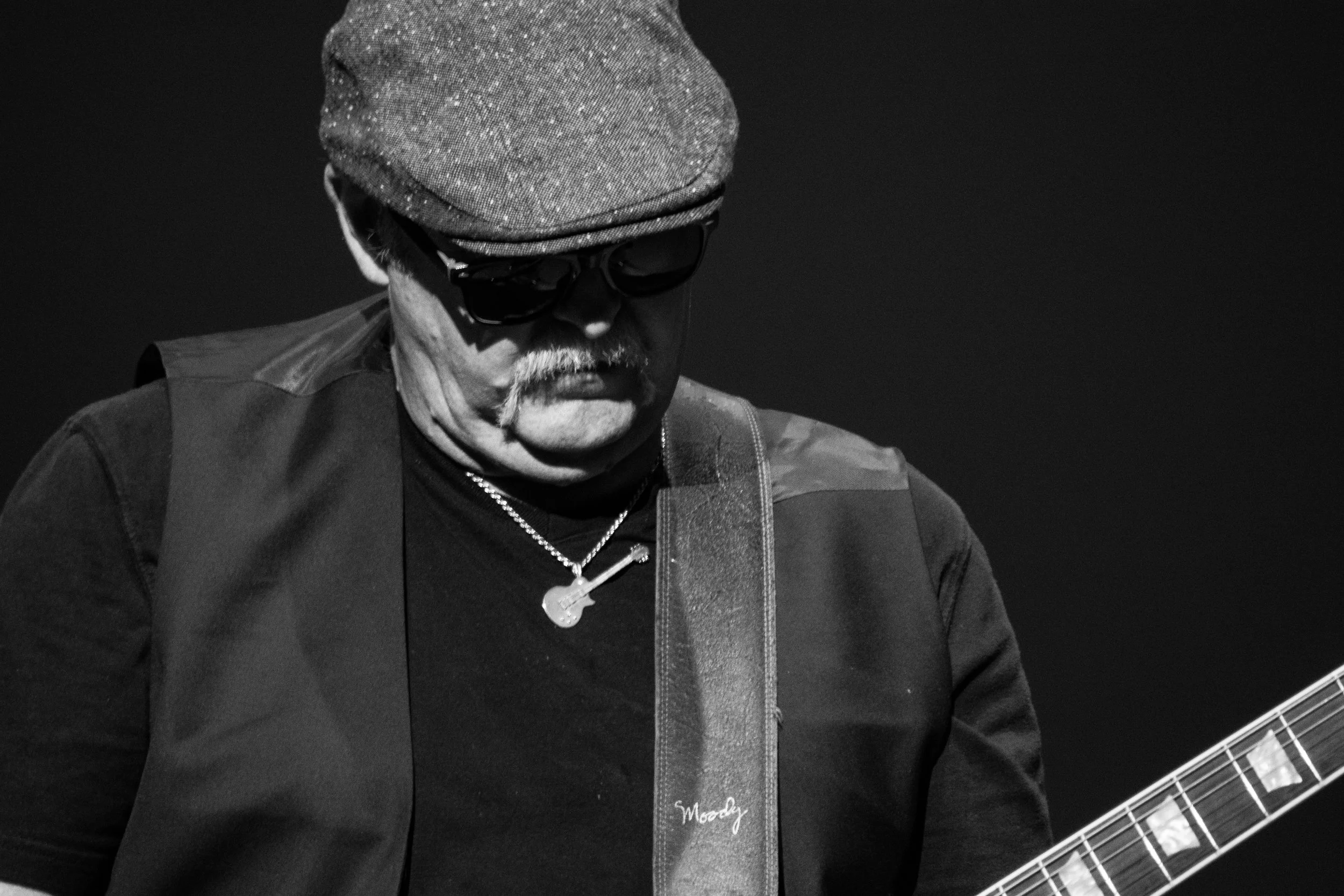 Bryan Bassett of Foghat (© Mike Rundle)