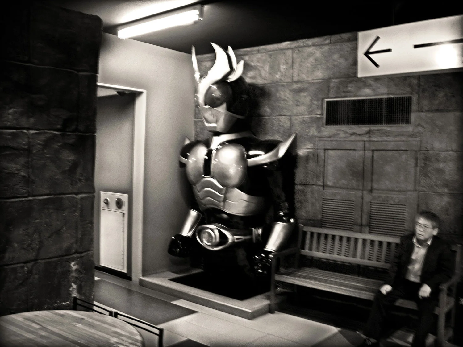amrobotflt.jpg