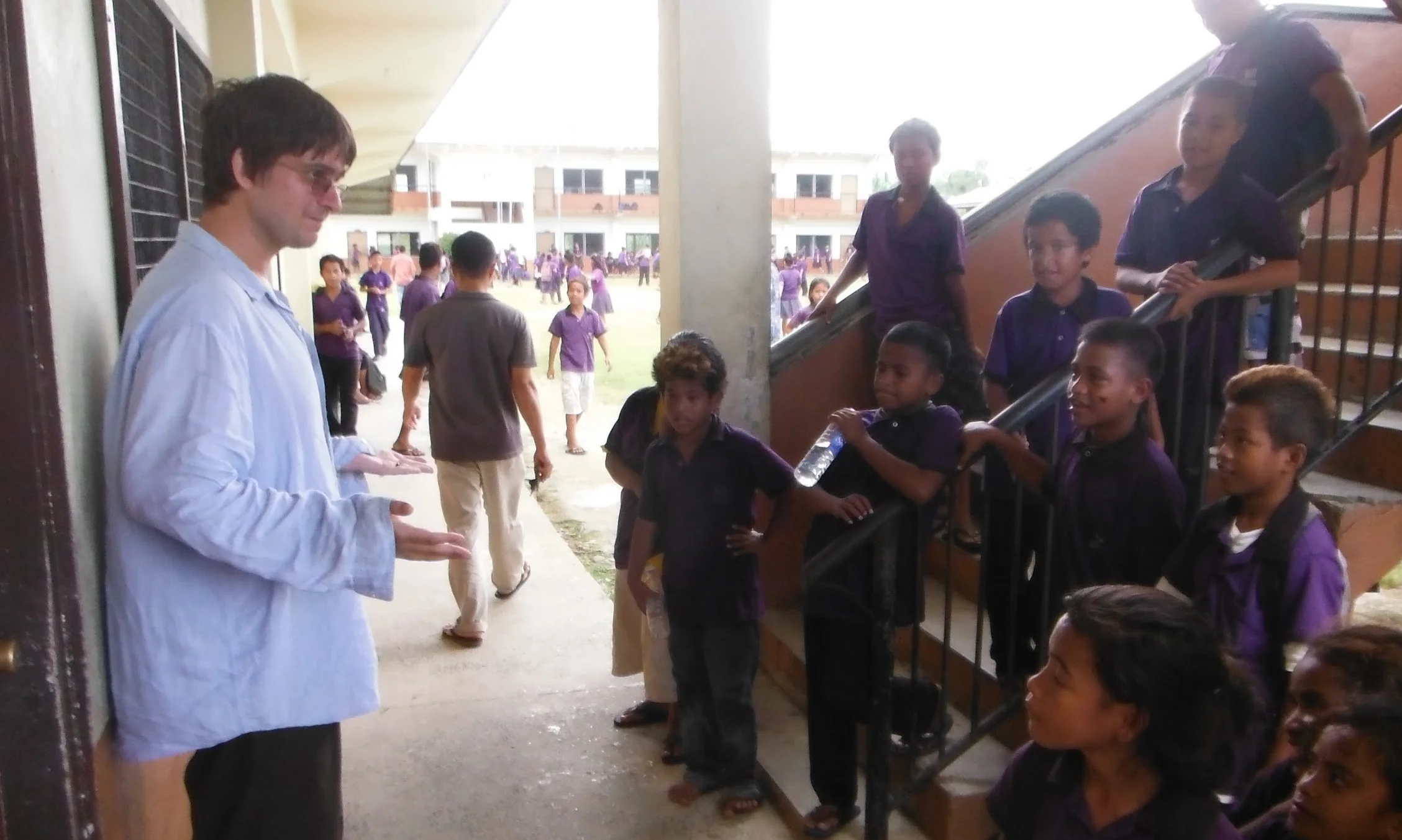 Copy of Richard with Pohnpeian Students.jpg