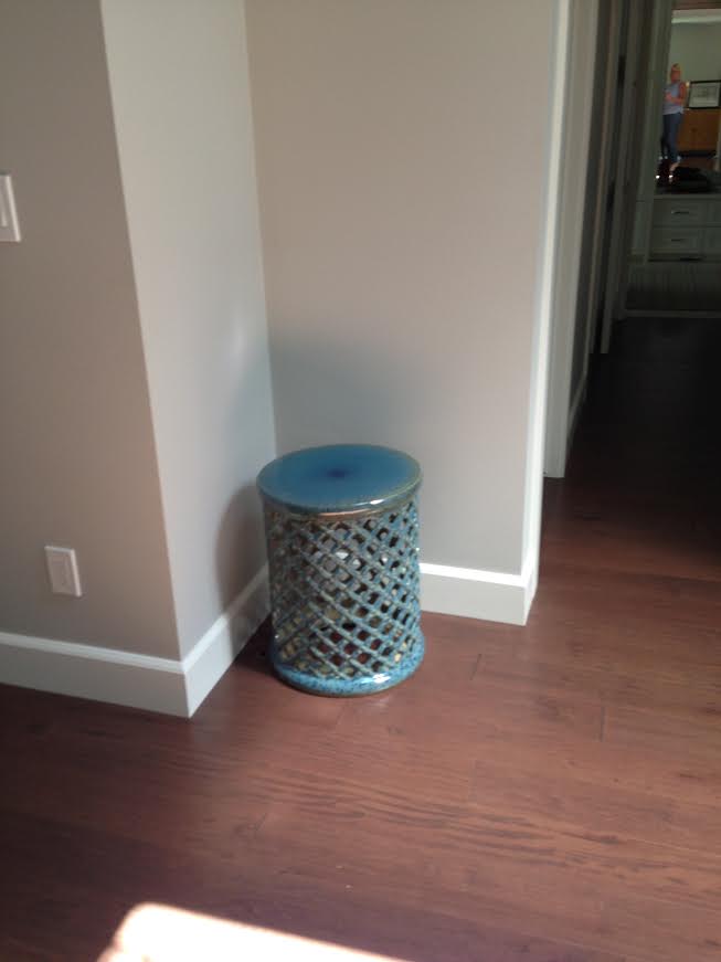 foyer before (home 1)