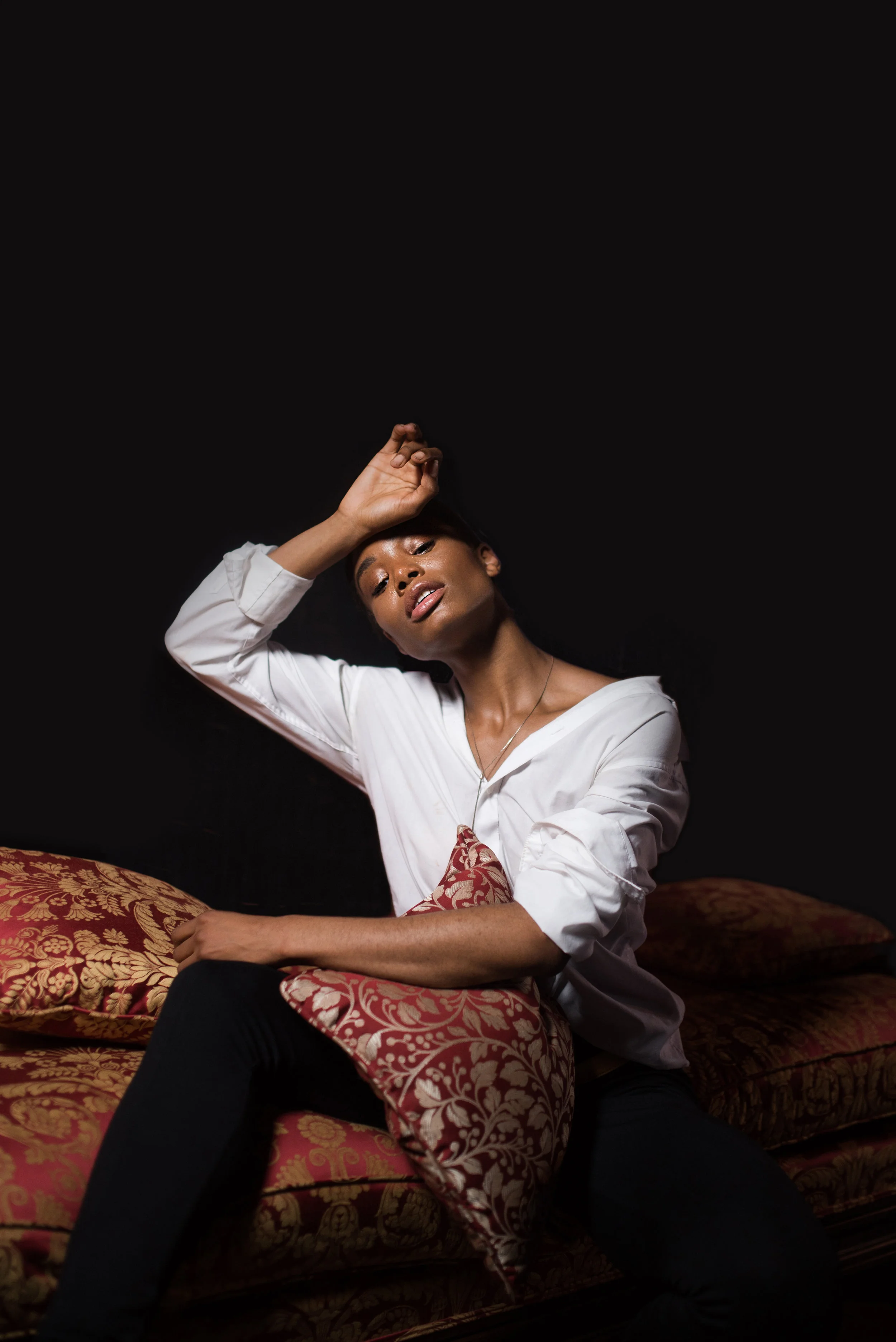  Model: Tiffany Hendricks 