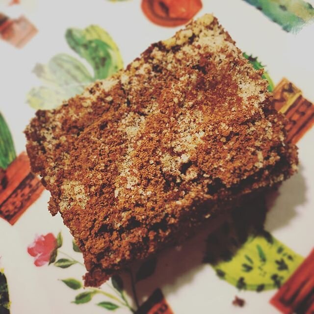 Jess made some CACAO CORDYCEPS CLEAN ENERGY QUINOA BAR BiTes! And well, I&rsquo;m obsessed. Maybe she will share her process and recipe on the fb page 😏😏😏 those protein packed quinoa swirly sprouts 🌀🌀🌀 are so such a fun nutritional and light ca