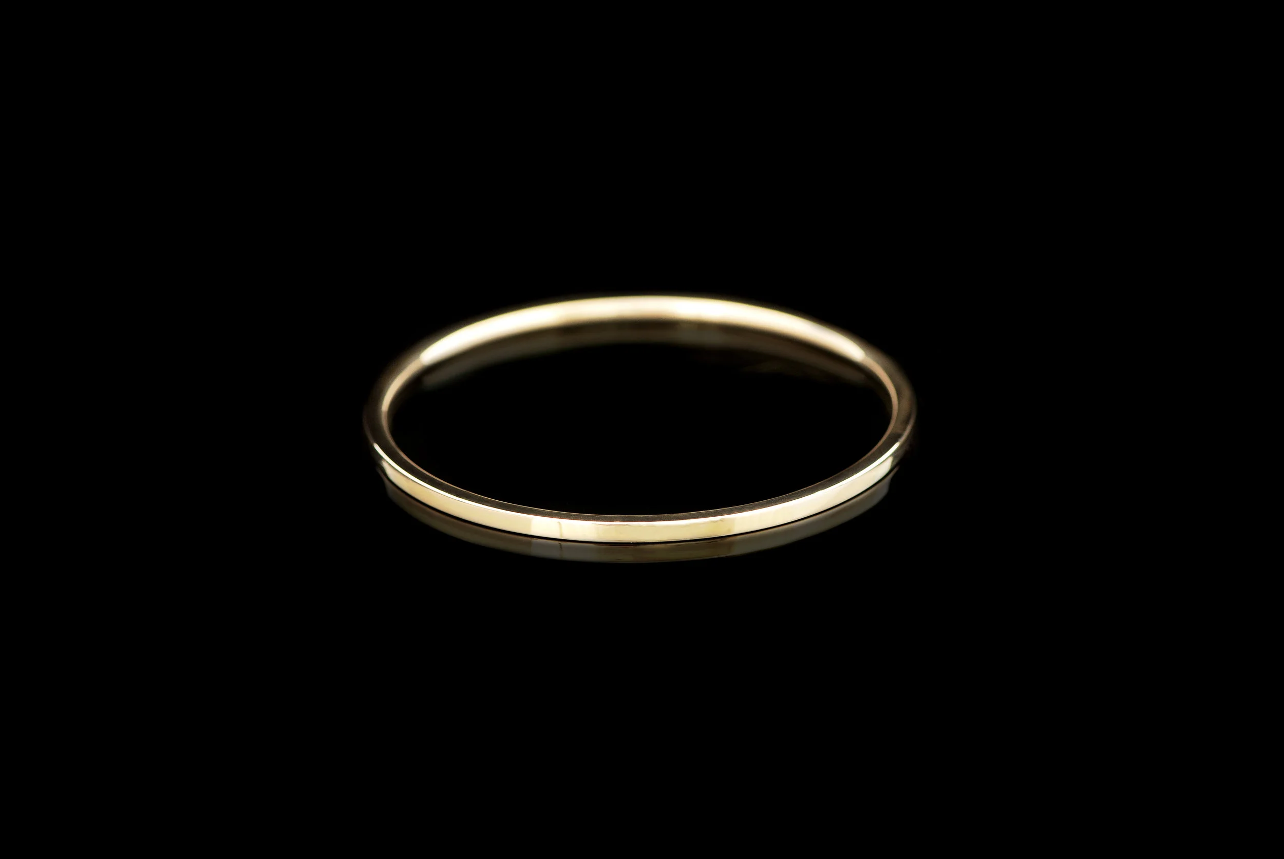 BangleSquare_PolishedGold_1.jpg