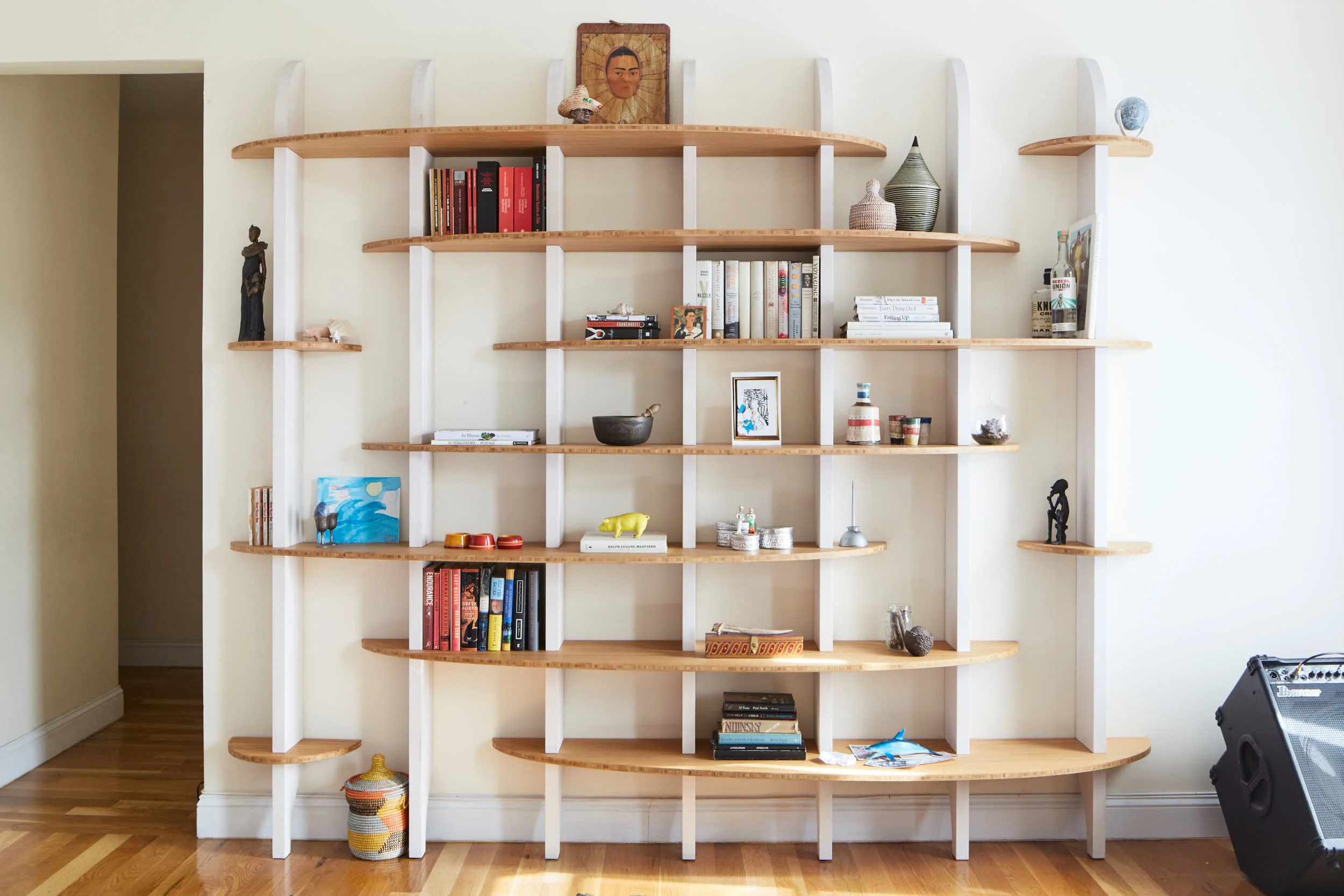 1702_Radunsky_155_WallShelf_188.jpg