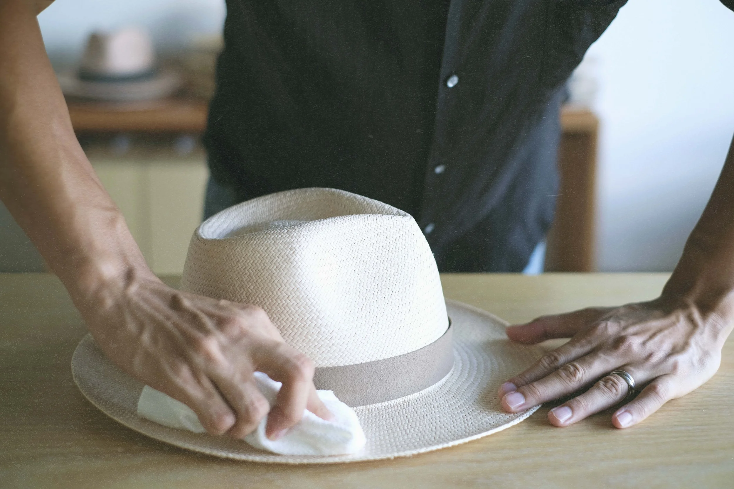 HAT CARE &lt;STRAW HAT&gt;