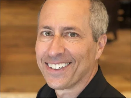 Bruce Kasanoff black headshot crop.jpg