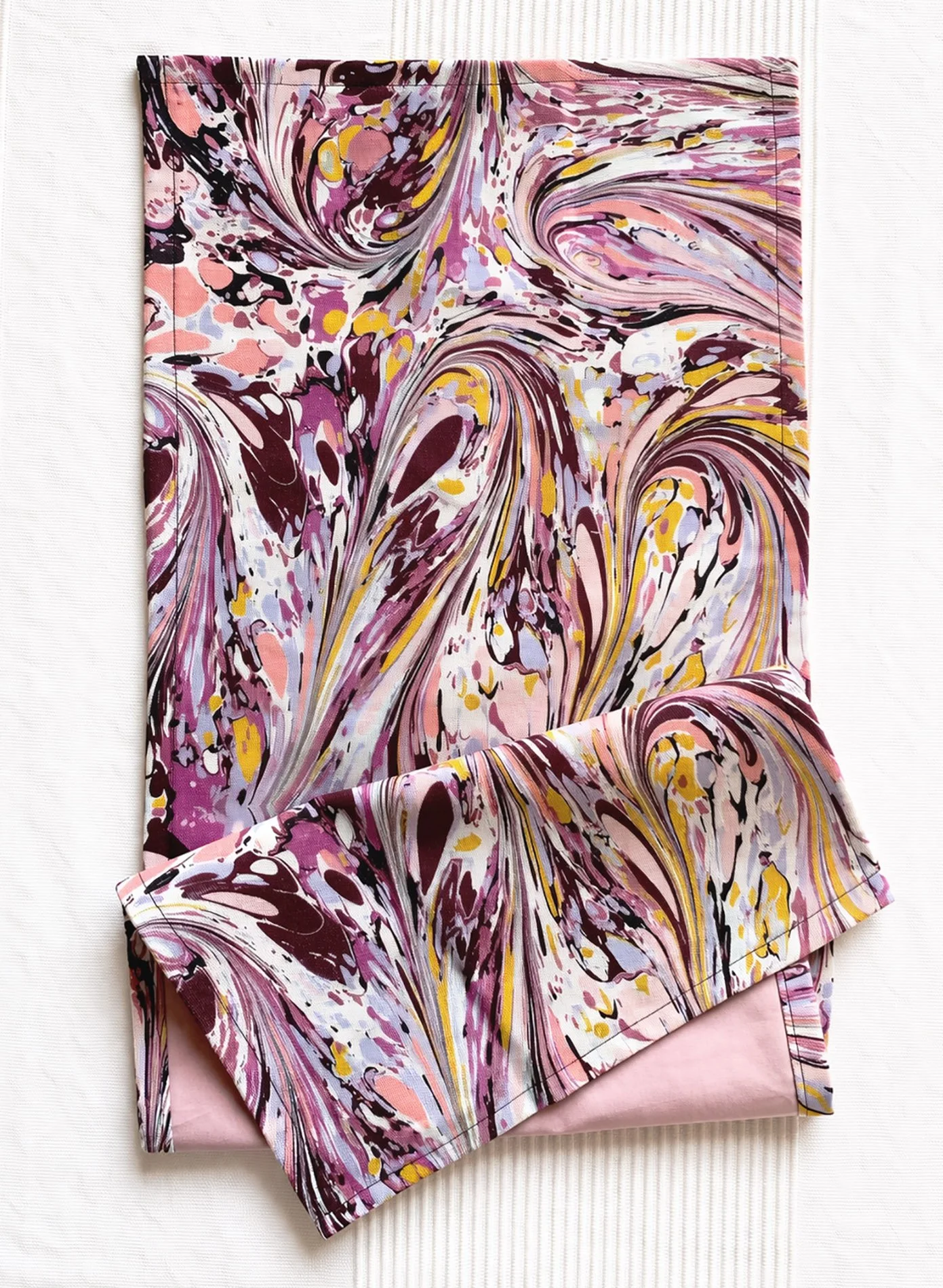 fall colours modern marbled table runner