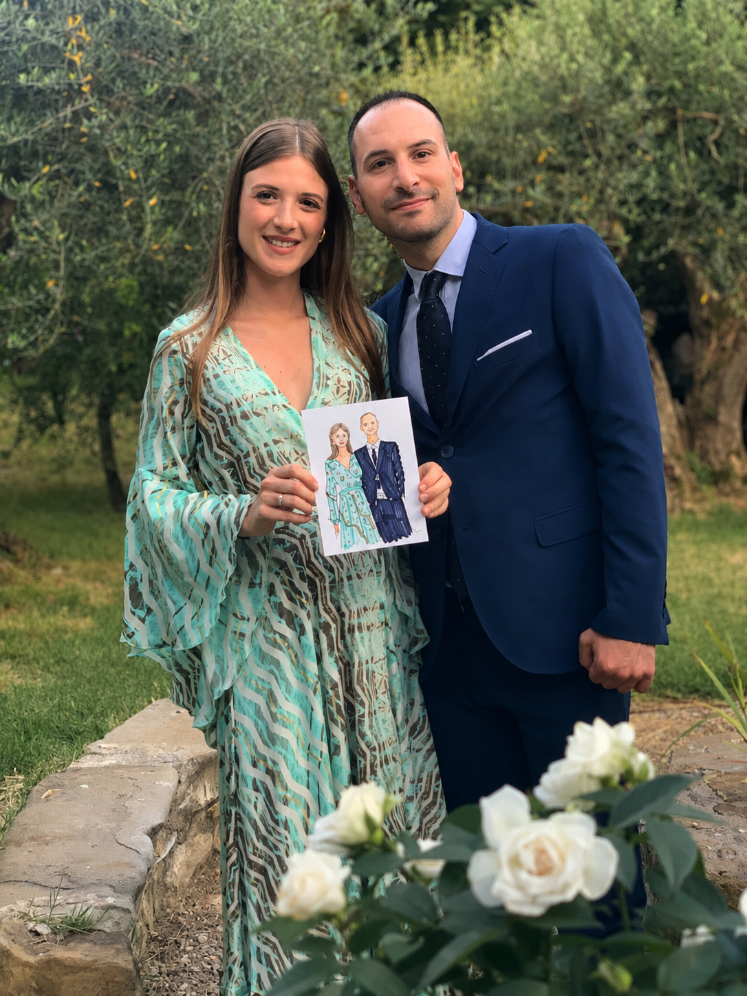 drawing of couple at wedding with live sketch artist in tuscany