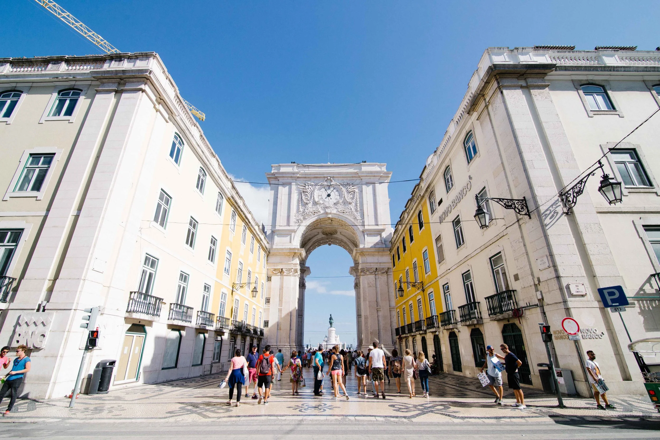 Lisbon streets before the placa de comercao. Photo: Marine Raynard
