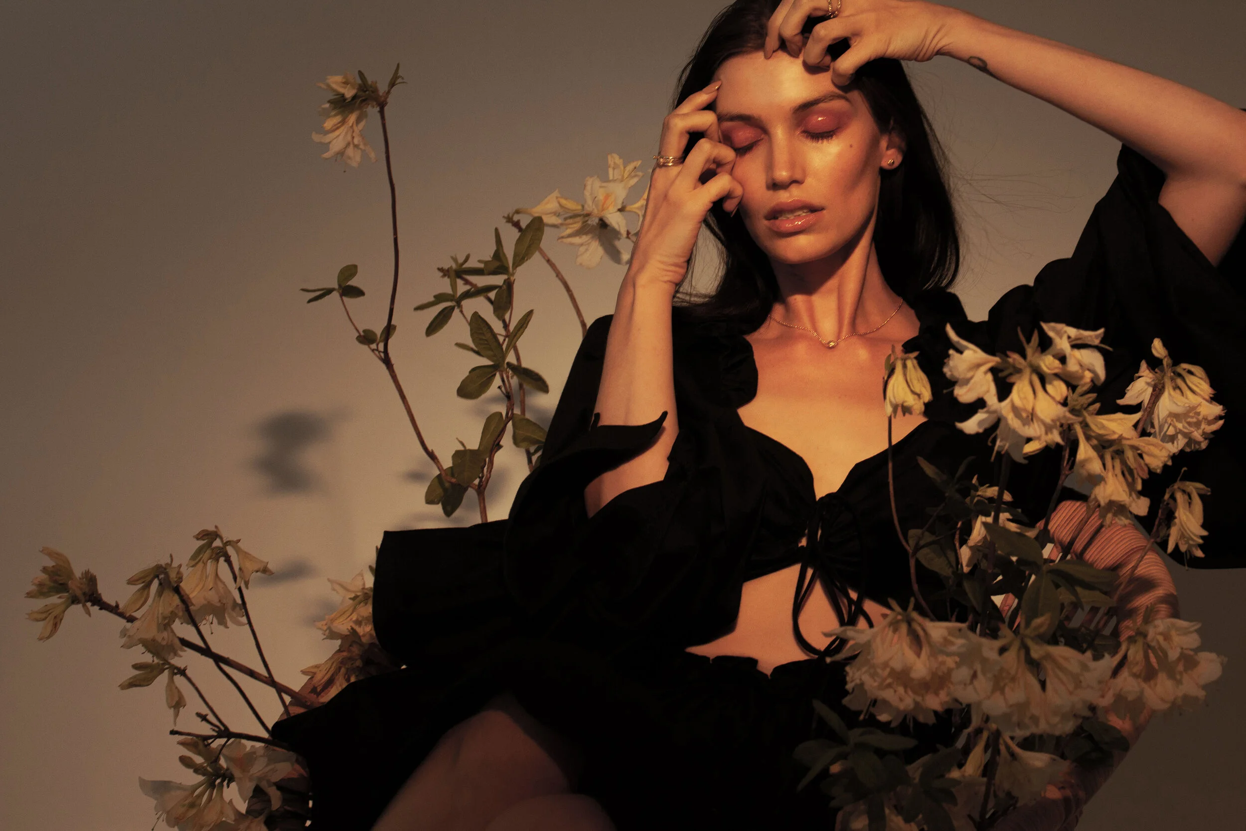 Alicia Hannah Naomi Campaign