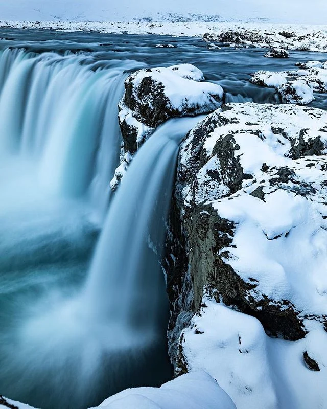 Throwback to the beautiful and mighty Godafoss (Waterfalls of the Gods) in Northeast Iceland. Truly spectacular ! #travel #earthcapture #bbctravel #bestnatureshots #tbt #iceland #godafoss #ig_iceland #ig_clubaward #ig_worldclub #wanderlust #photoofth