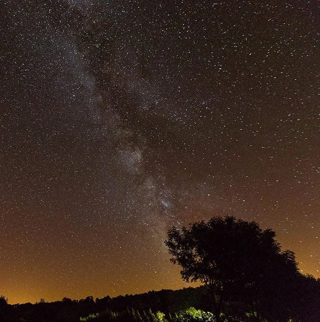Milky Way and a beautiful night sky in south west of France #wanderlust #astrophotography #milkyway #longexposure_shots #manfrotto #canon_photos #canon #mycanon #astrophoto #longexposure #earthpix #visualsofearth #nightphotography #nightphoto #galaxy
