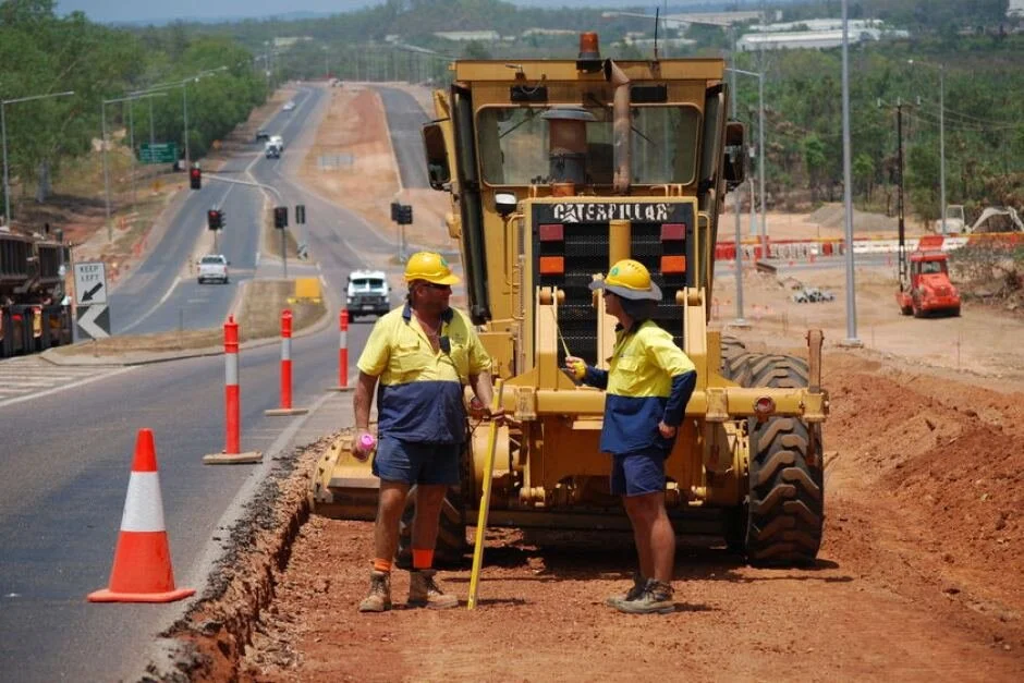 P_RoadWorkers.jpg