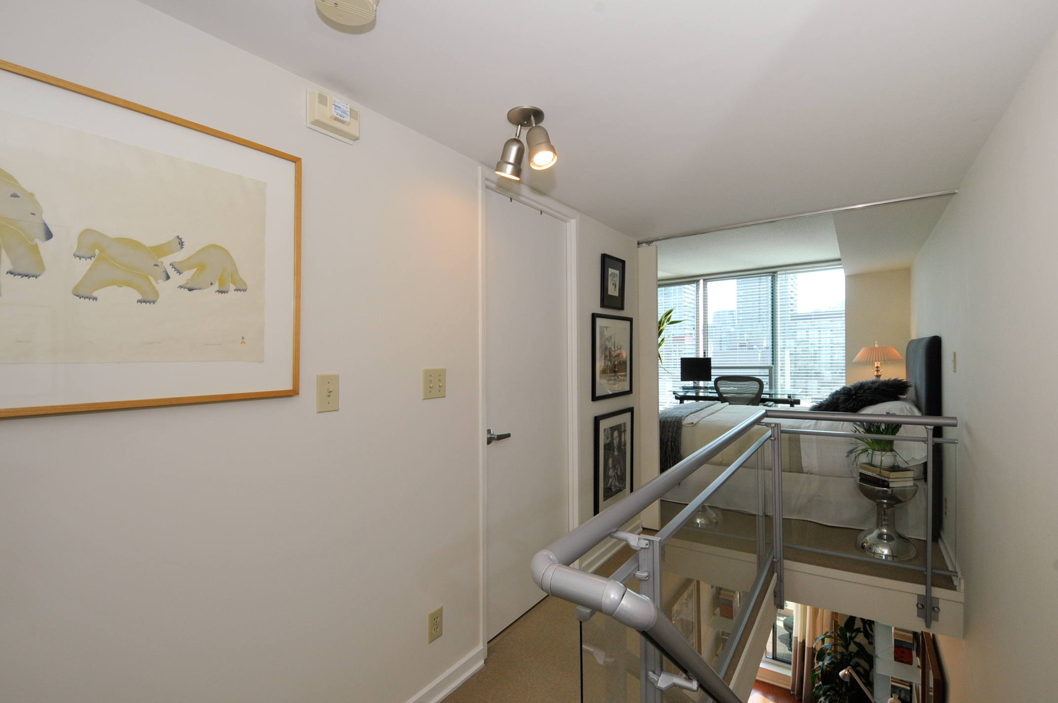 2nd level of 388 Richmond St W, #1111, Luba Beléy.jpg