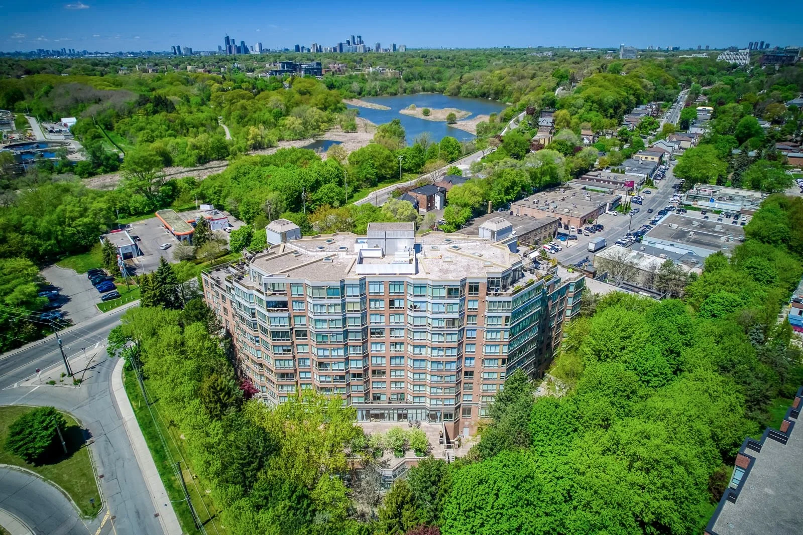 1 Ripley Ave_403_38.jpg.jpg
