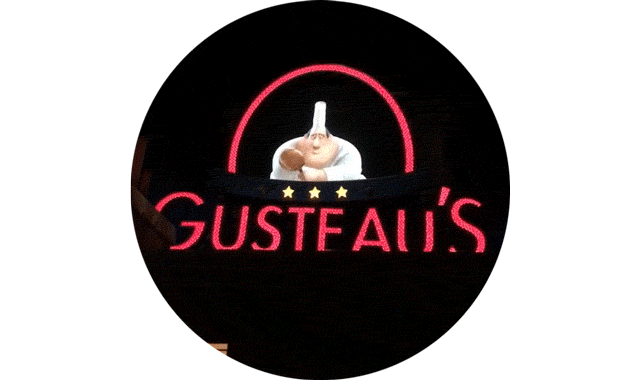 20180808_DisneylandParis_15.gif