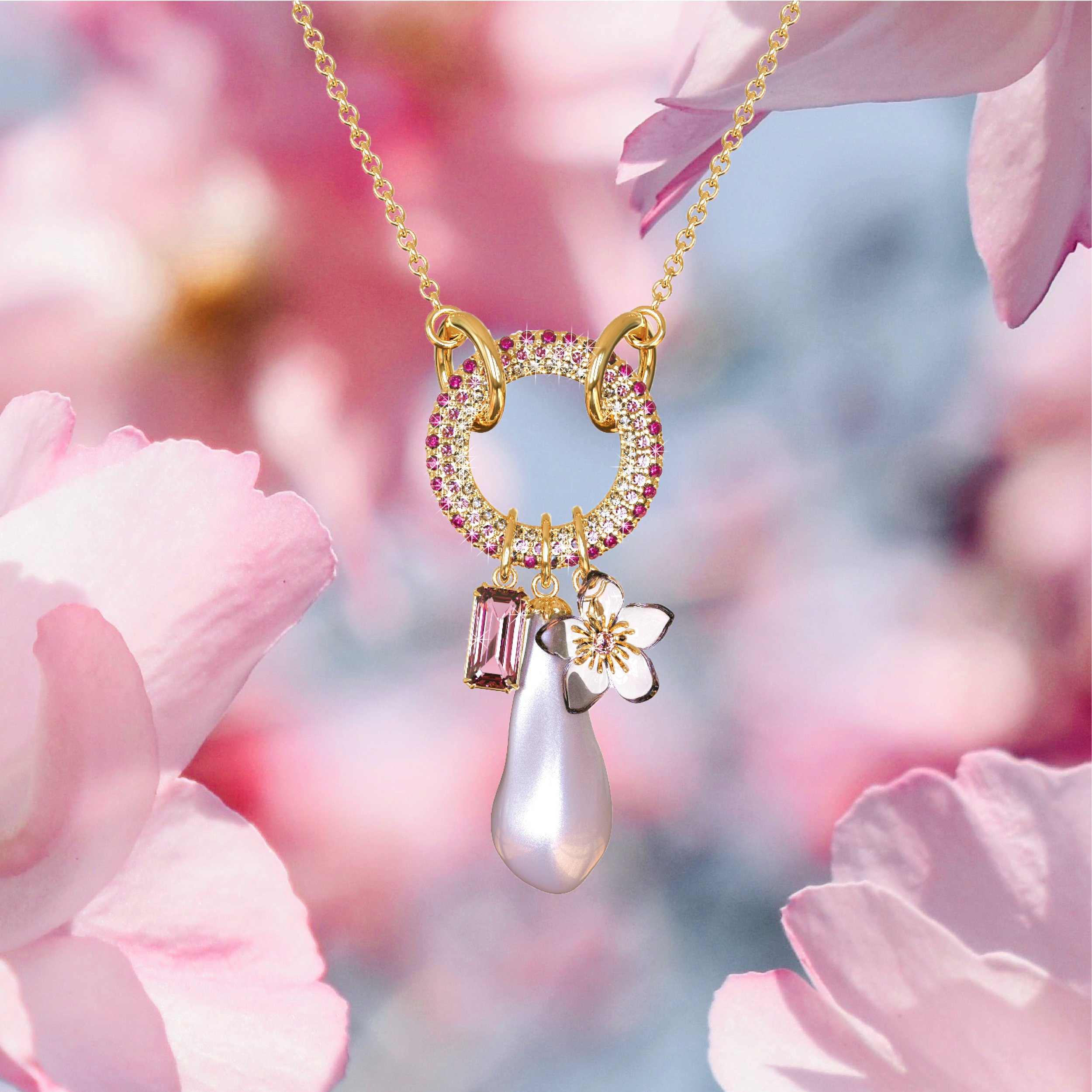 Bloom Charm Necklace 