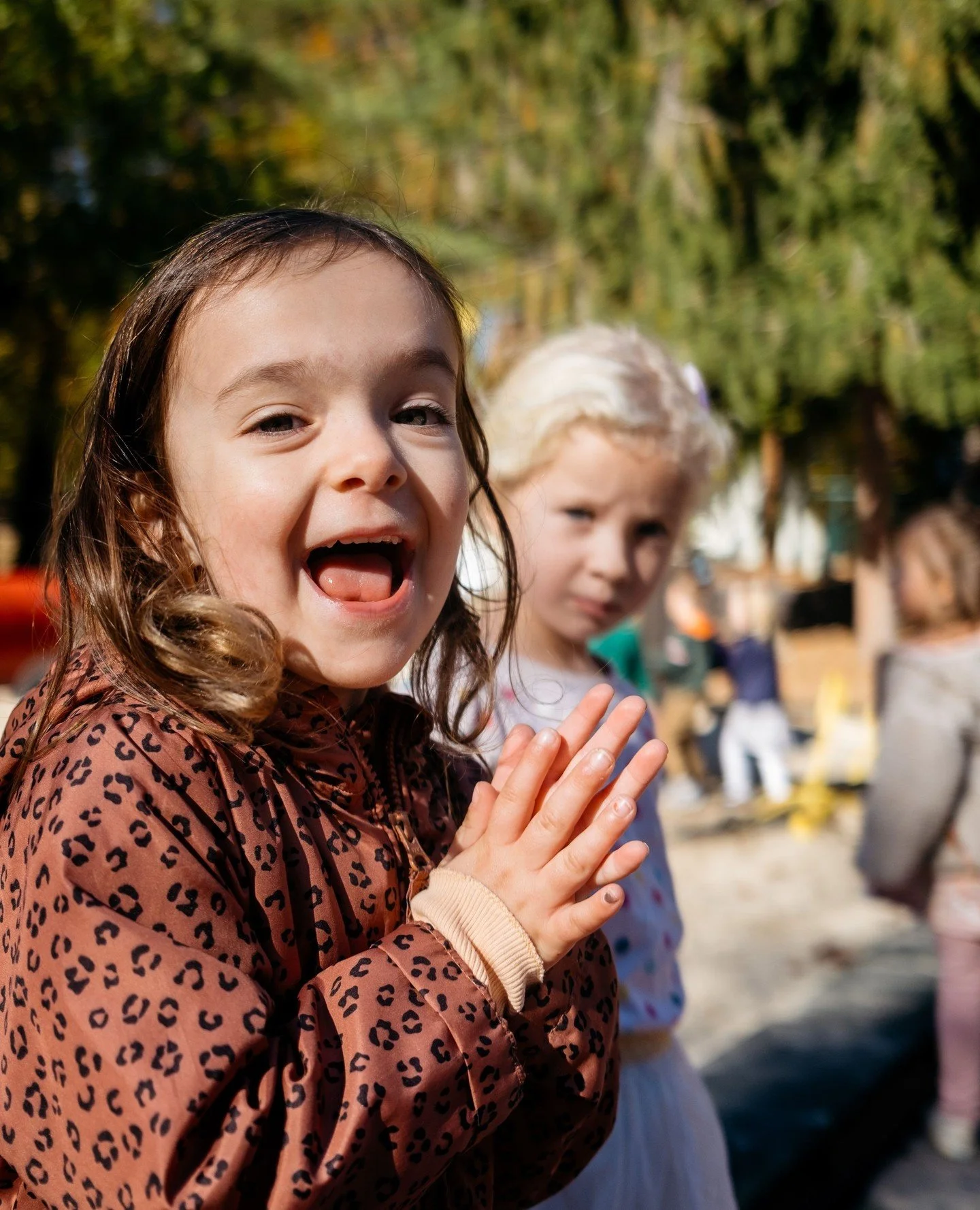 Happy Monday! It's a snowday!☃️