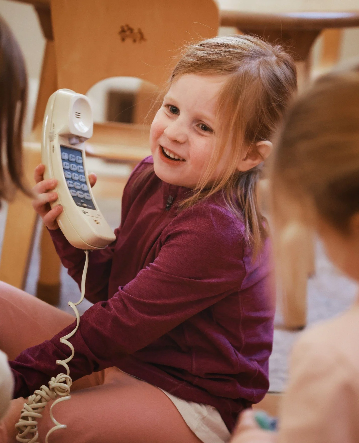 Q: What did the landline phone say to the smartphone? ⁠
⁠
A: You have no cord-ination!