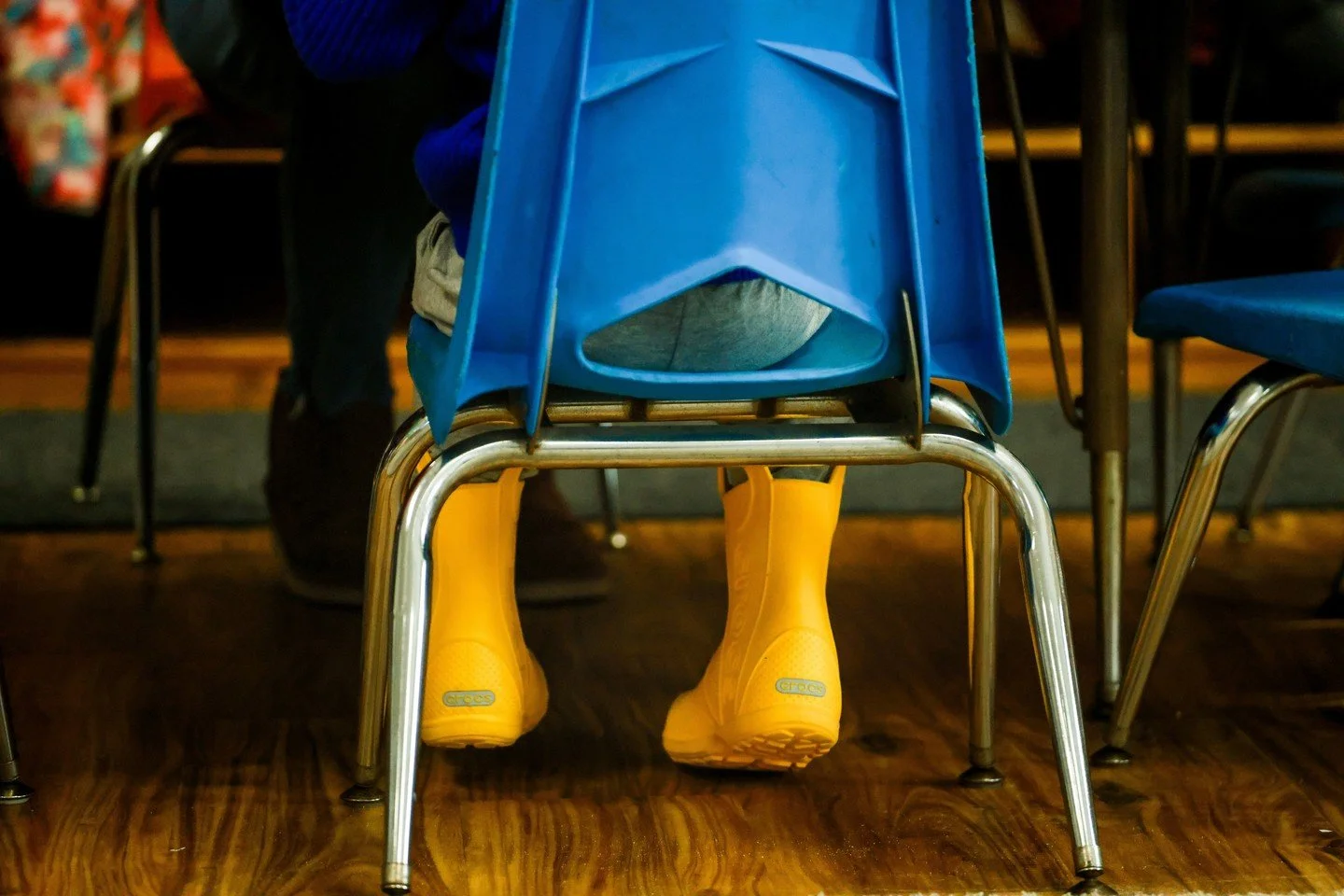 A cozy seat, ready to learn.