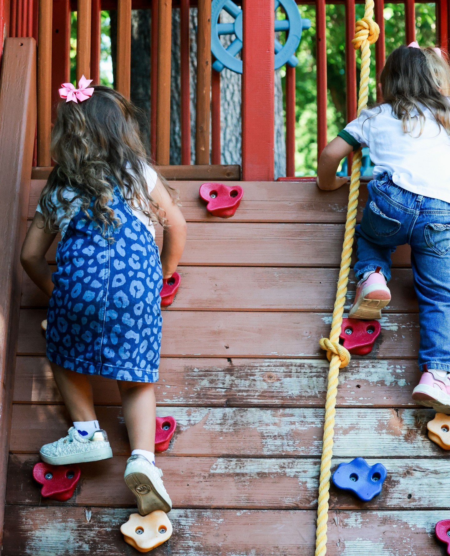 Climbing offers exceptional physical, social, and cognitive benefits for preschool-aged children, especially when experienced alongside friends. Combining the natural urge to climb with peer interaction supercharges a child's early development.⁠