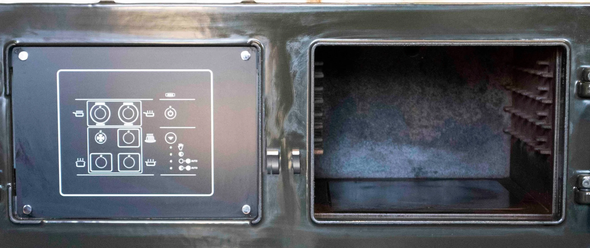 TC+front+plate.jpg