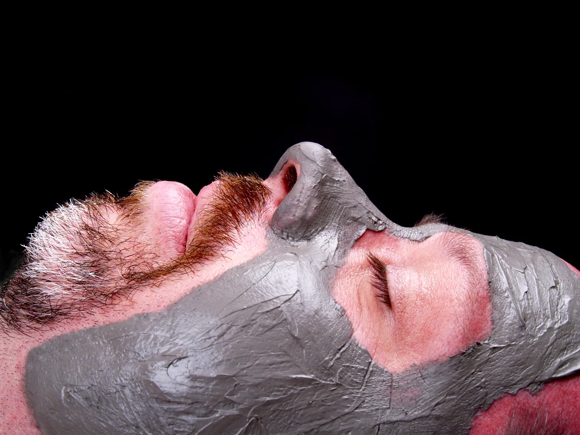 HIS FACIAL Specifically designed to target the special needs of the modern man, this facial includes exfoliation and extraction accompanied by a head and shoulder massage. 30-minute session: $40 45-minute session: $60 60-minute session: $75