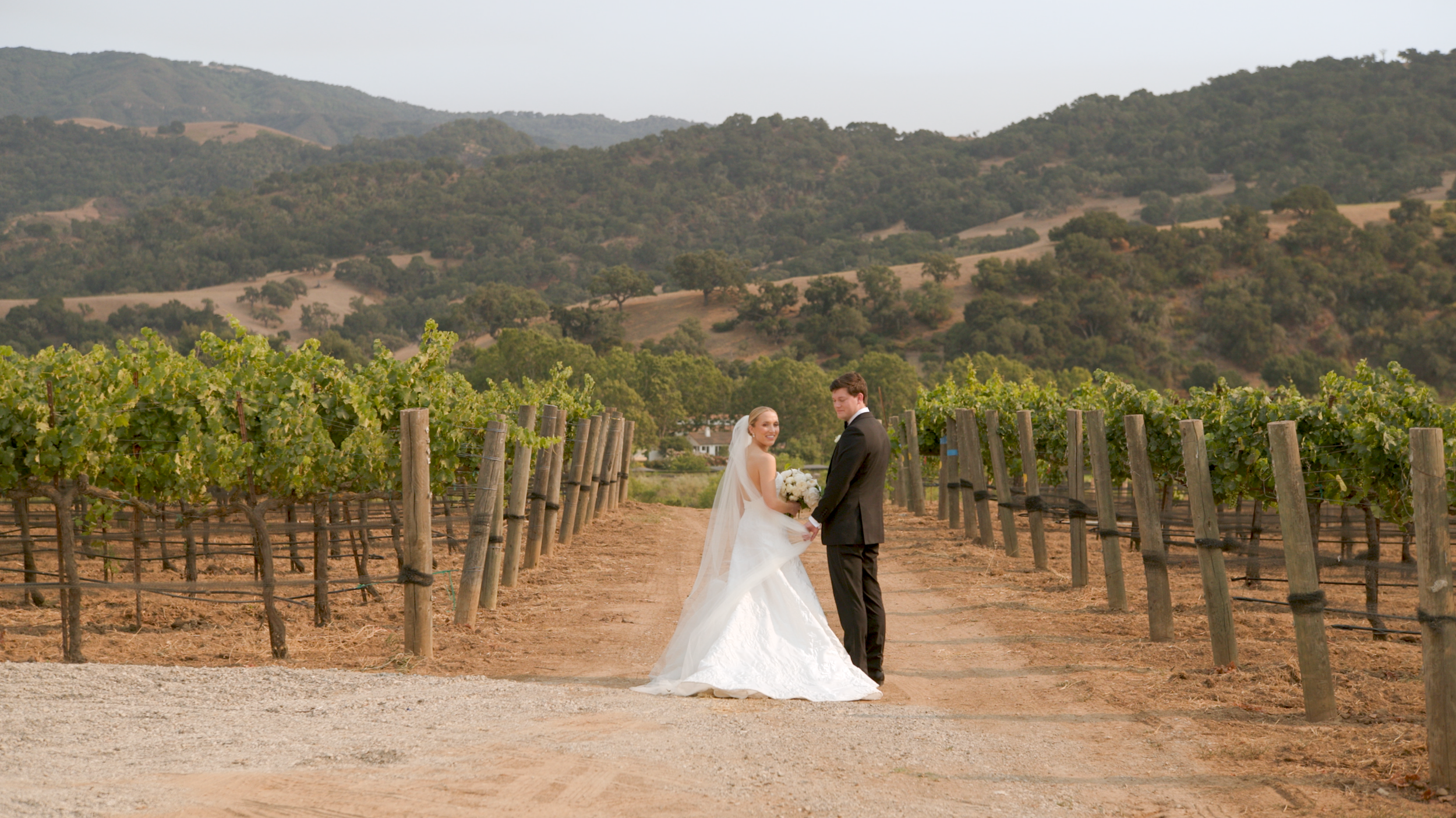 Hannah + Clay's Sunstone Winery Wedding Weekend