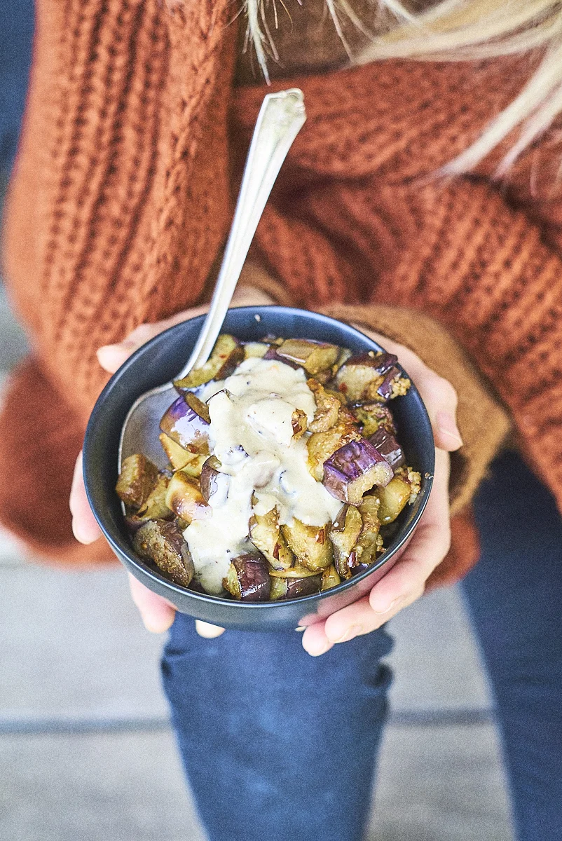 Aubergine in creamy tahini sauce