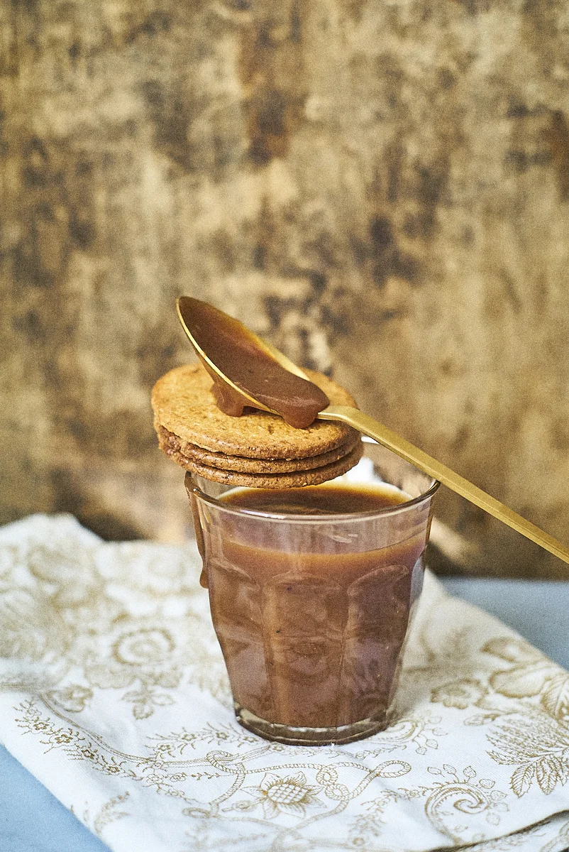 Shape corrective caramel