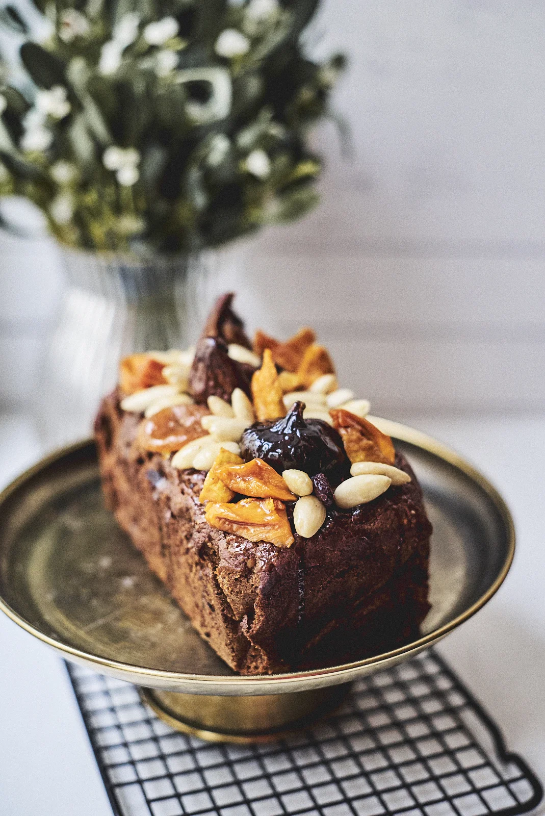 christmas orange and almond cake. vegan