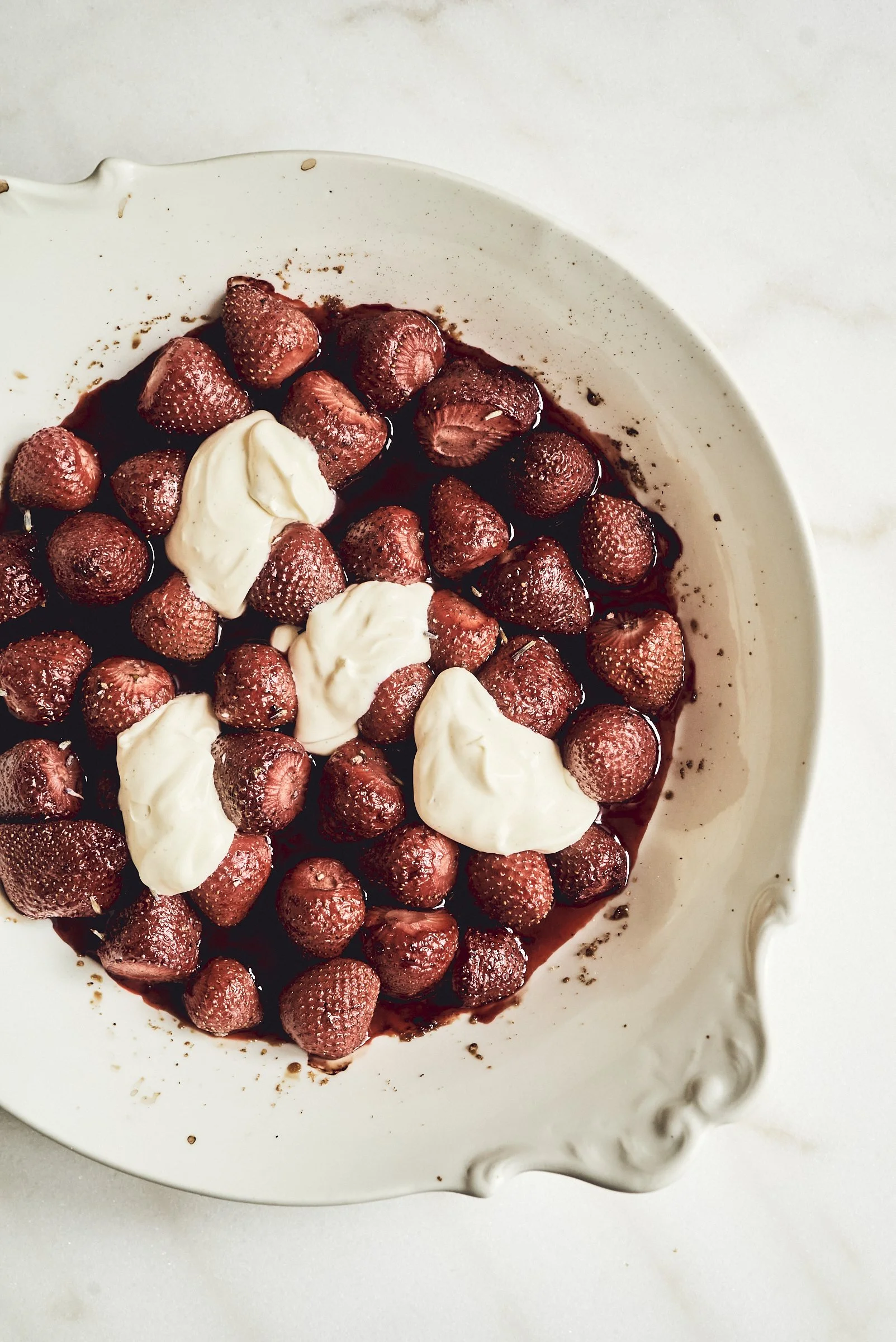 Baked strawberry dessert