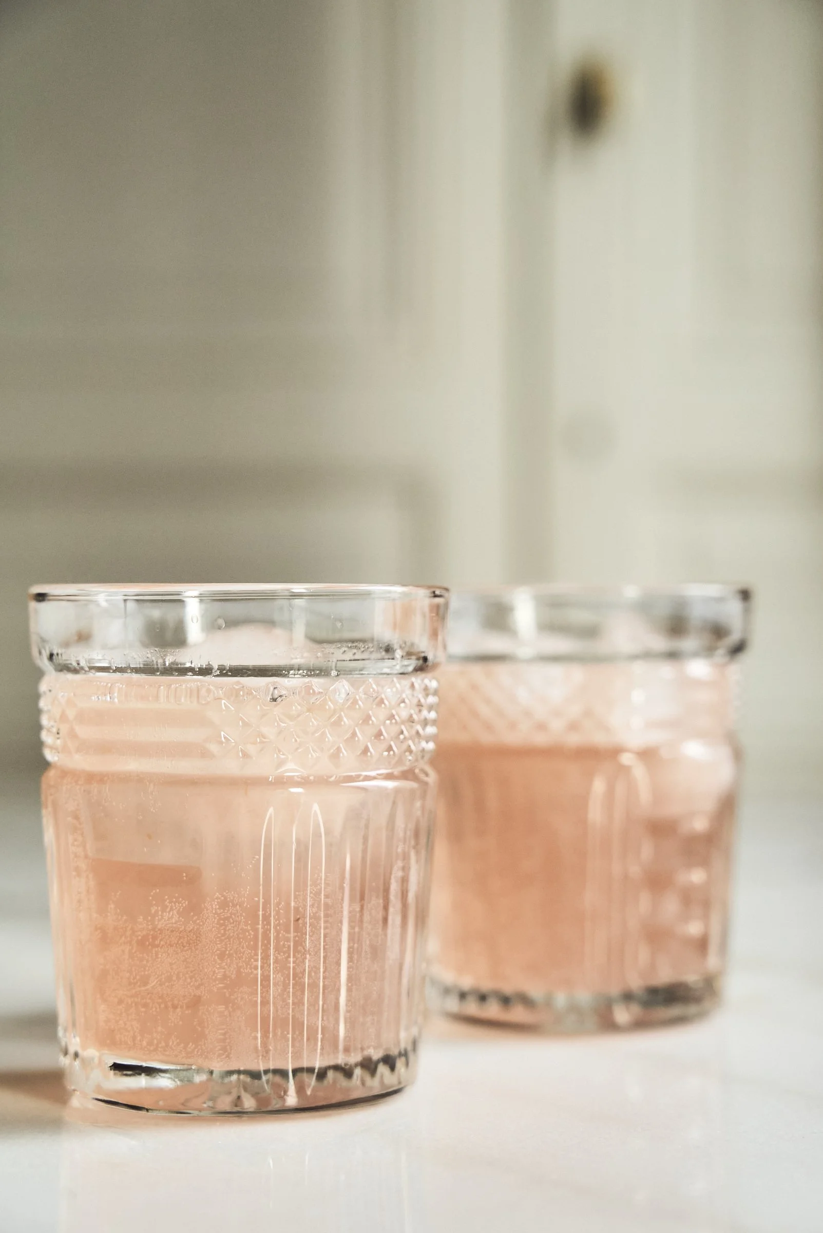 apricot and peach lemonade