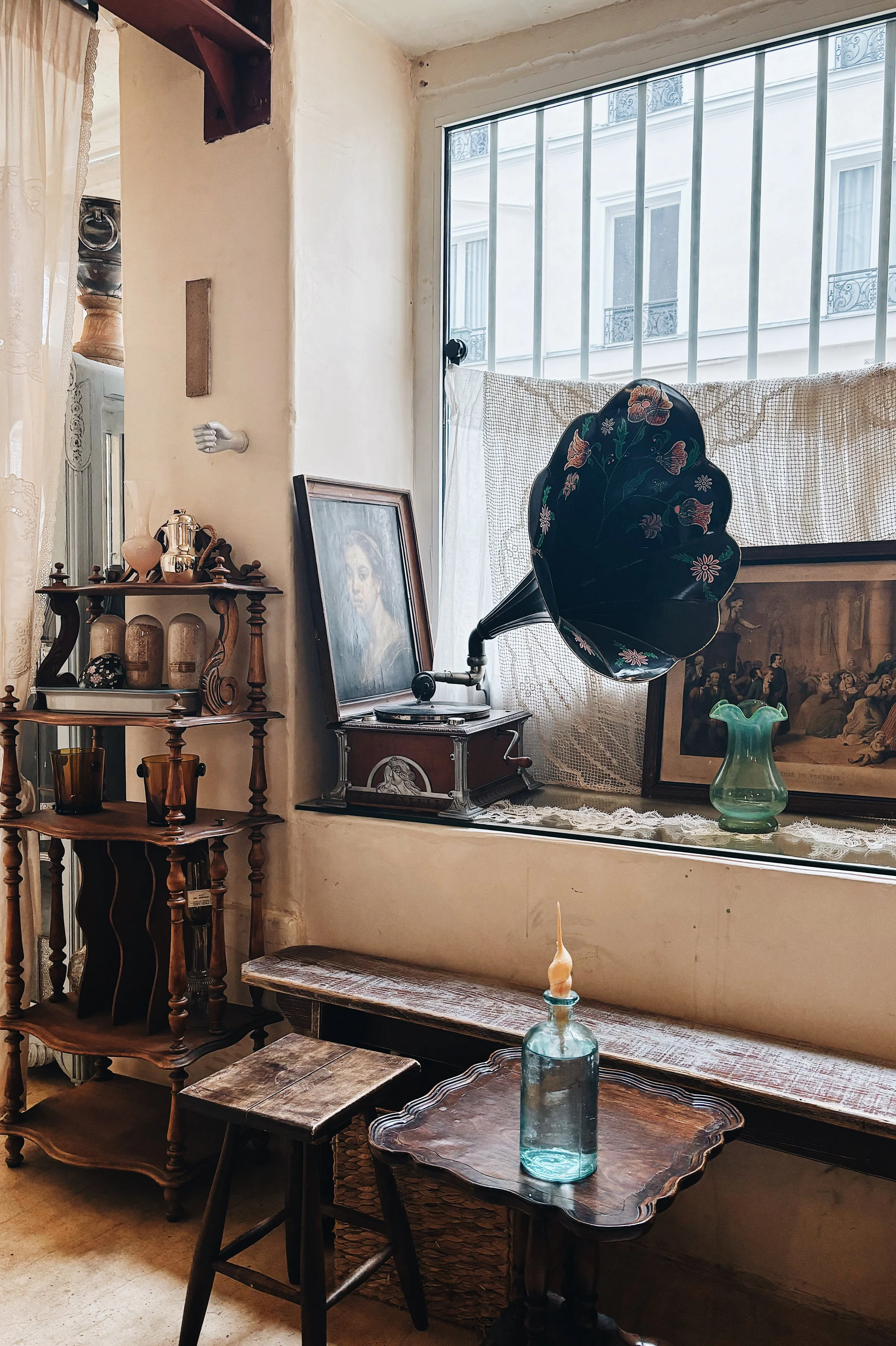 Paris. Vacation. Kids 